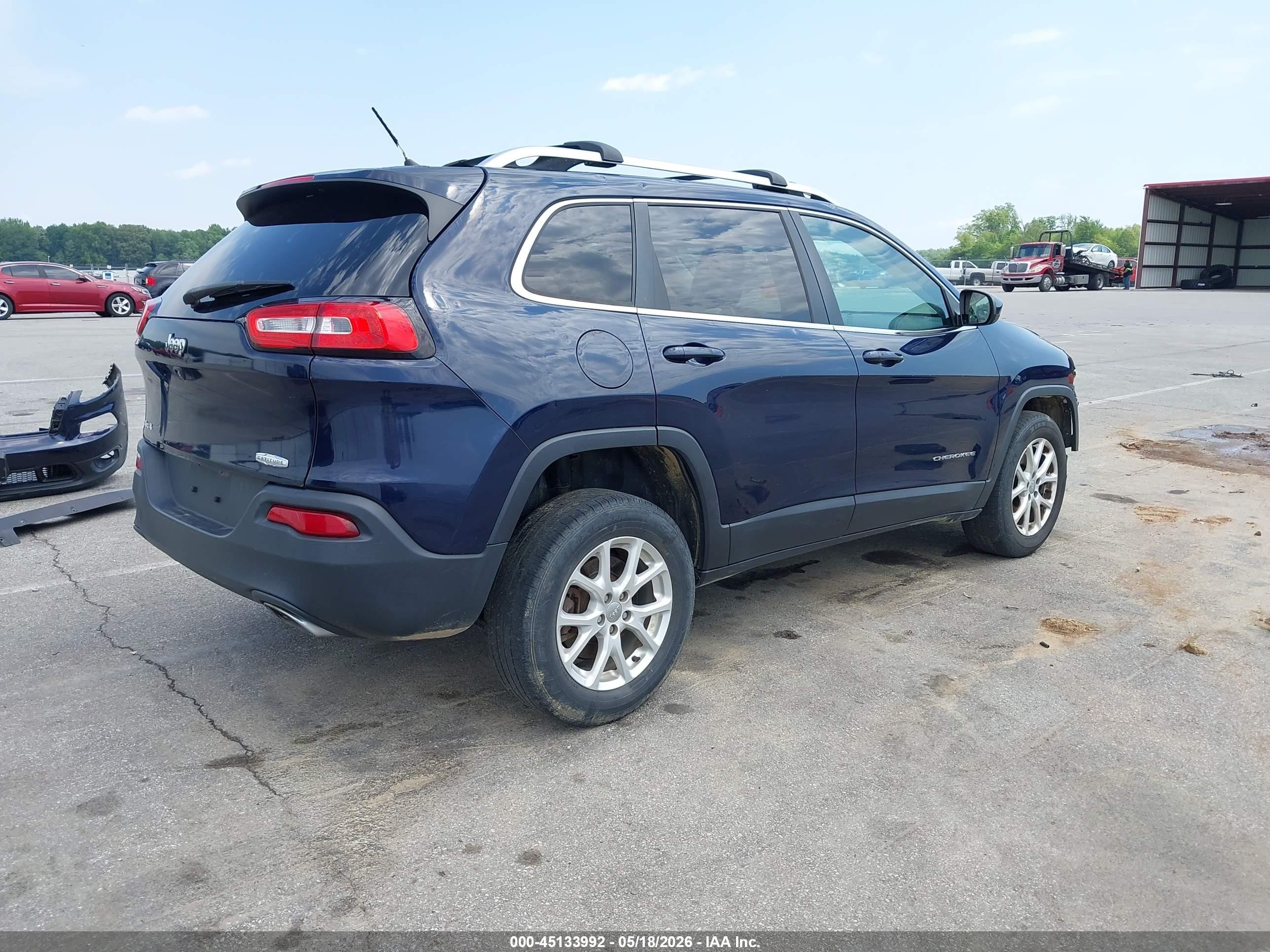 2015 Jeep Cherokee Latitude Blue vin: 1C4PJMCS3FW541436