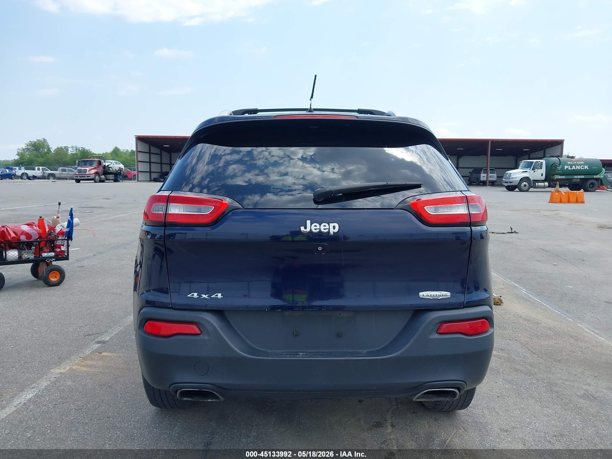 2015 Jeep Cherokee Latitude Blue vin: 1C4PJMCS3FW541436