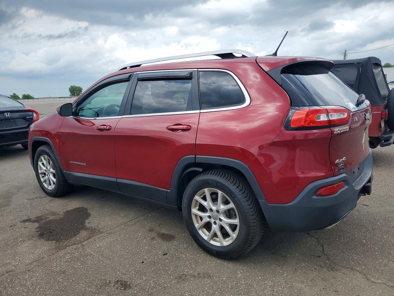 2015 Jeep Cherokee Latitude Red vin: 1C4PJMCS3FW546488