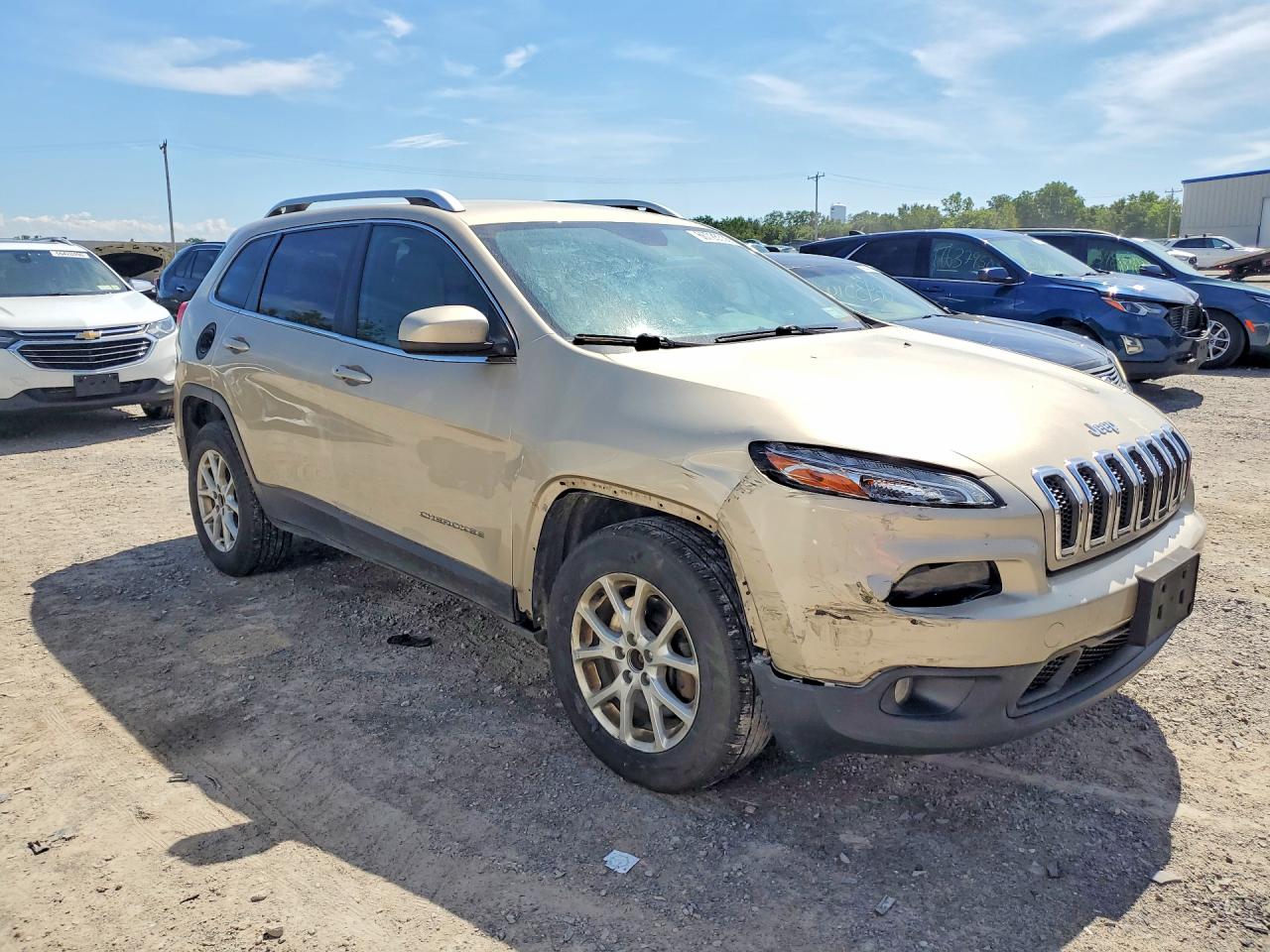 2015 Jeep Cherokee Latitude Tan vin: 1C4PJMCS3FW546636