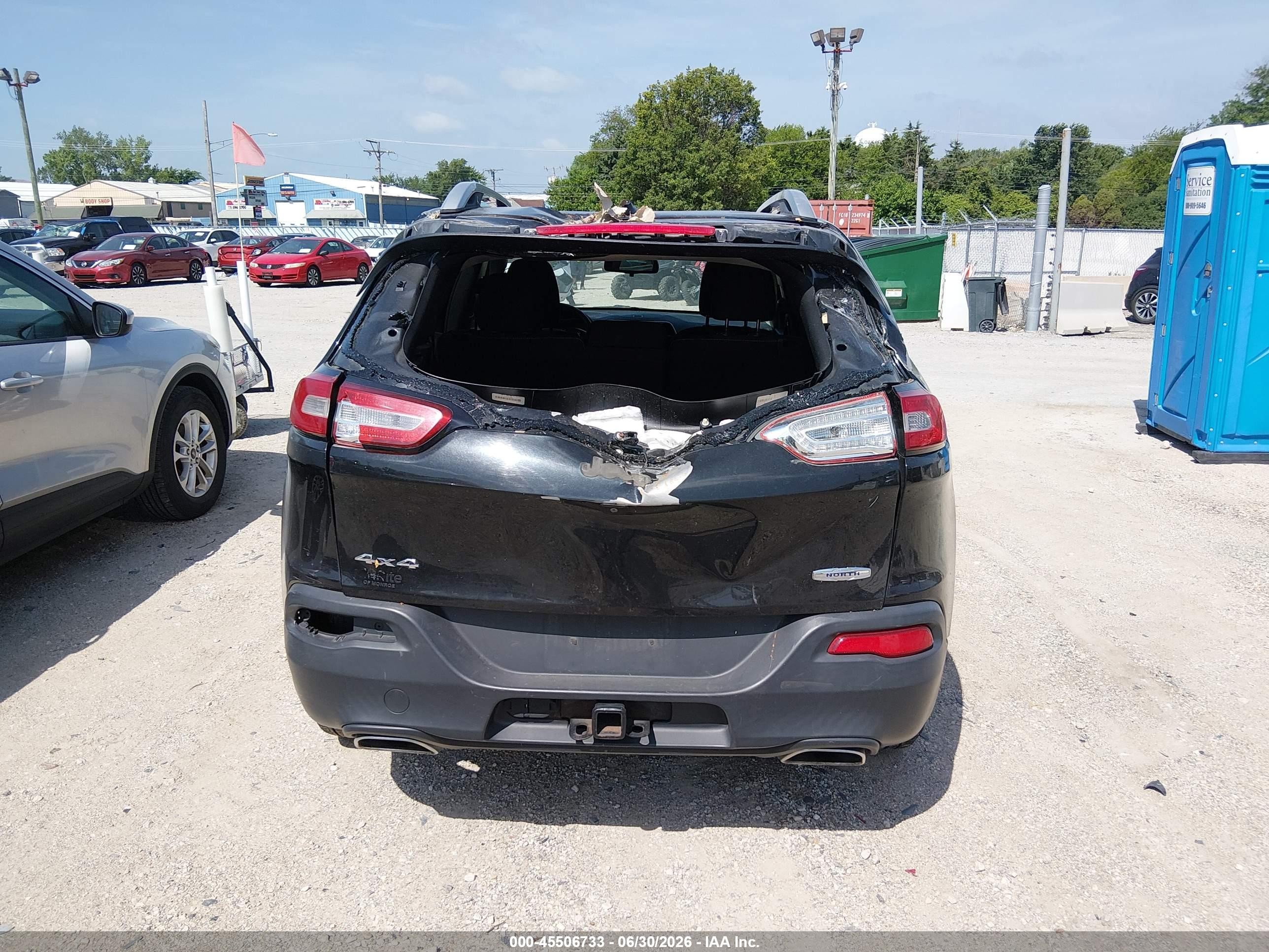 2015 Jeep Cherokee North Black vin: 1C4PJMCS3FW568281