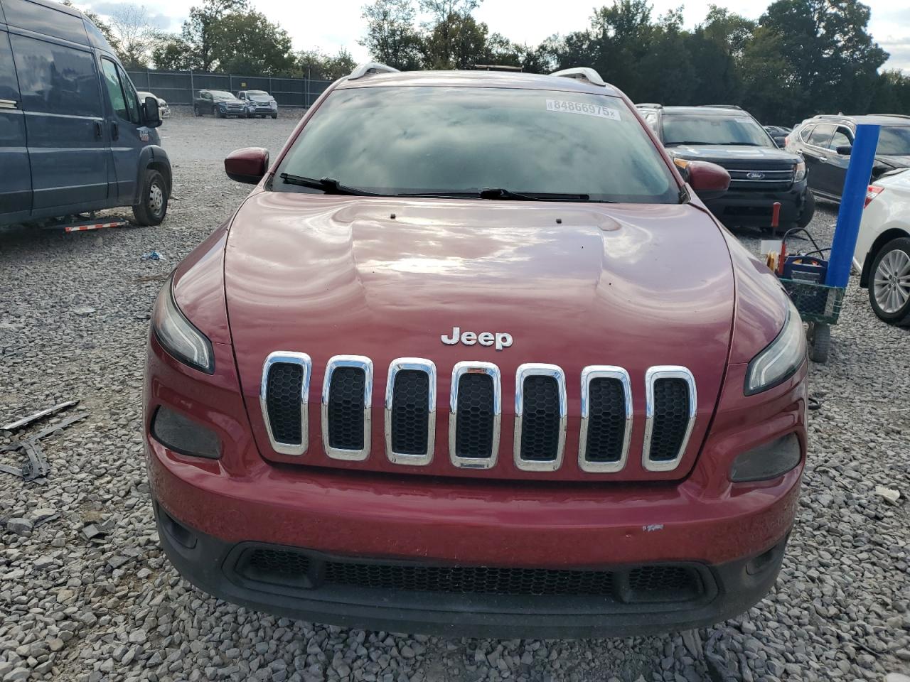 2015 Jeep Cherokee Latitude Red vin: 1C4PJMCS3FW595190