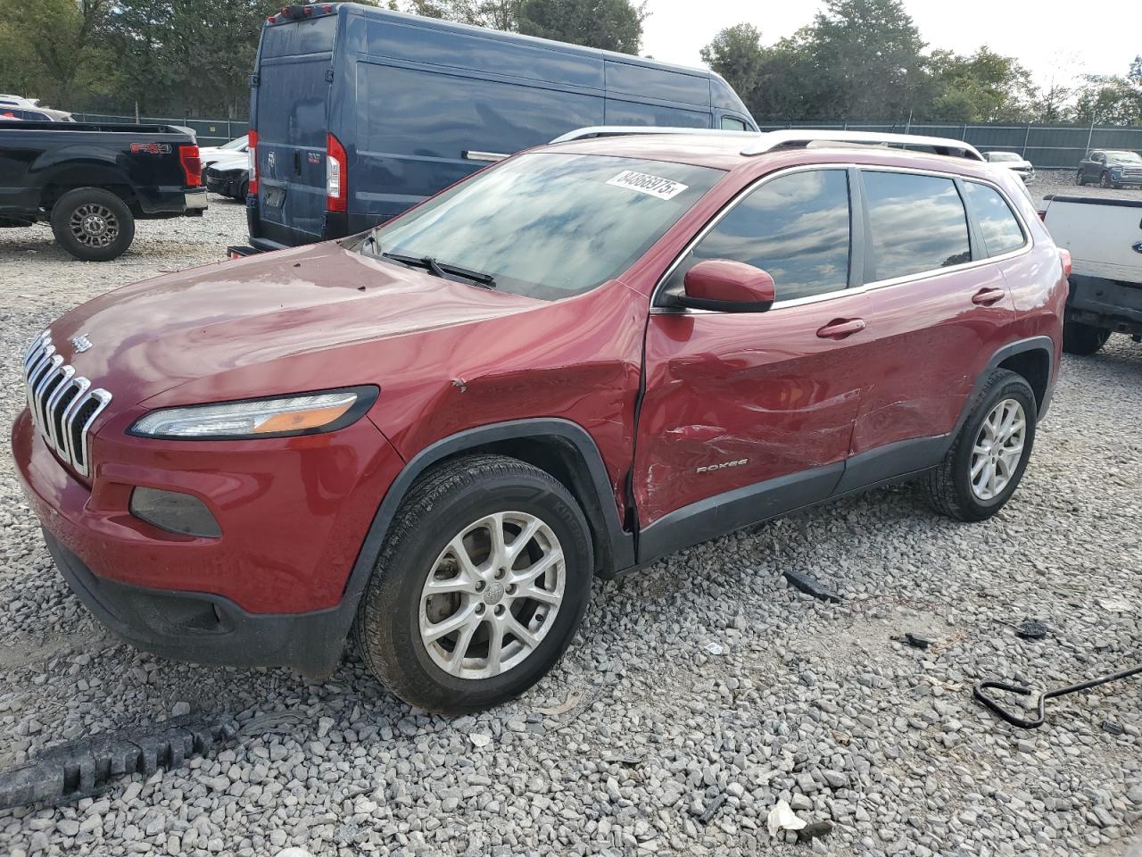 2015 Jeep Cherokee Latitude Red vin: 1C4PJMCS3FW595190