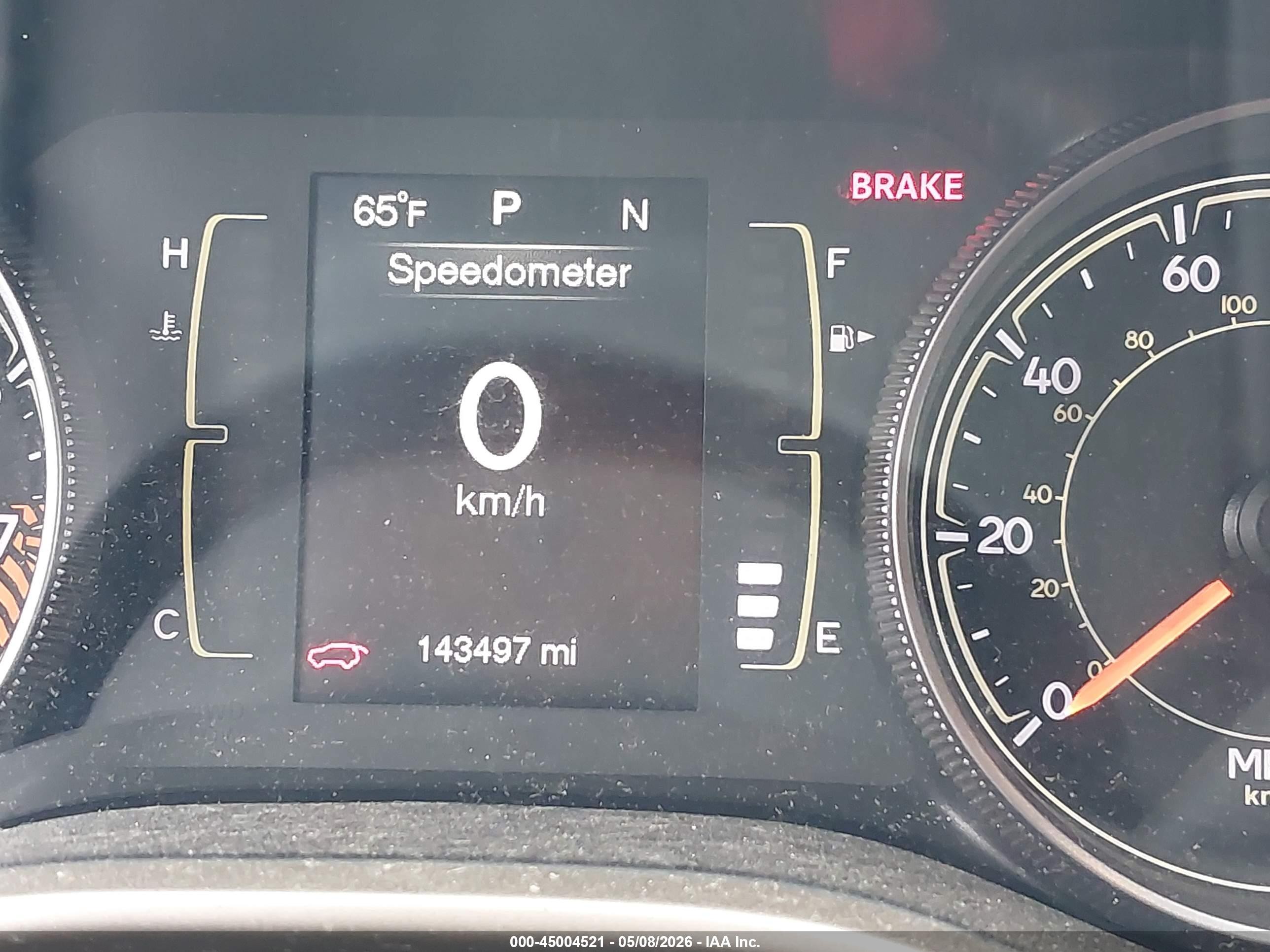 2015 Jeep Cherokee Latitude Gray vin: 1C4PJMCS3FW619391