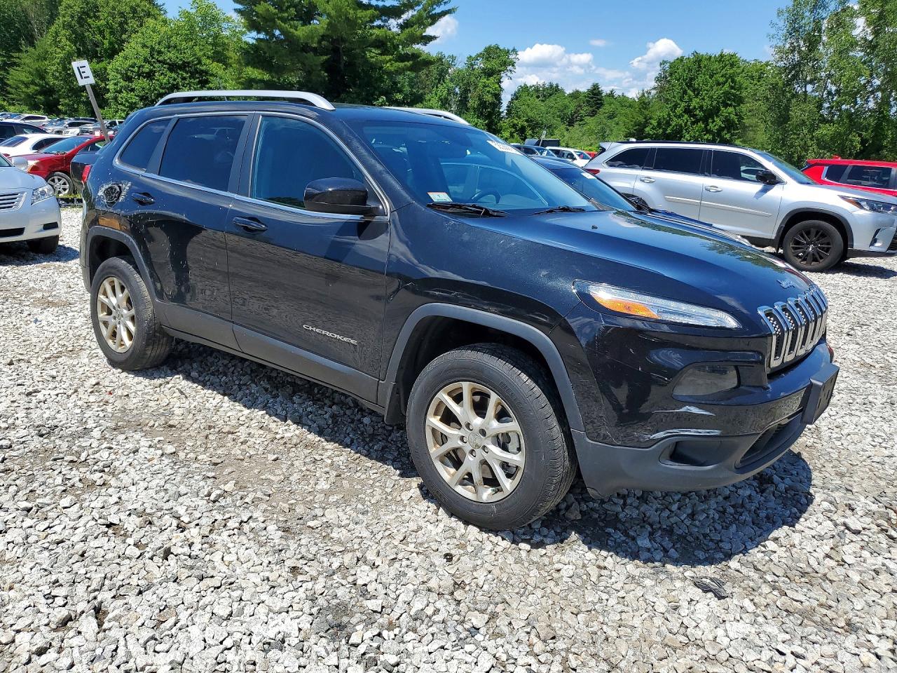 2015 Jeep Cherokee Latitude Black vin: 1C4PJMCS3FW627202