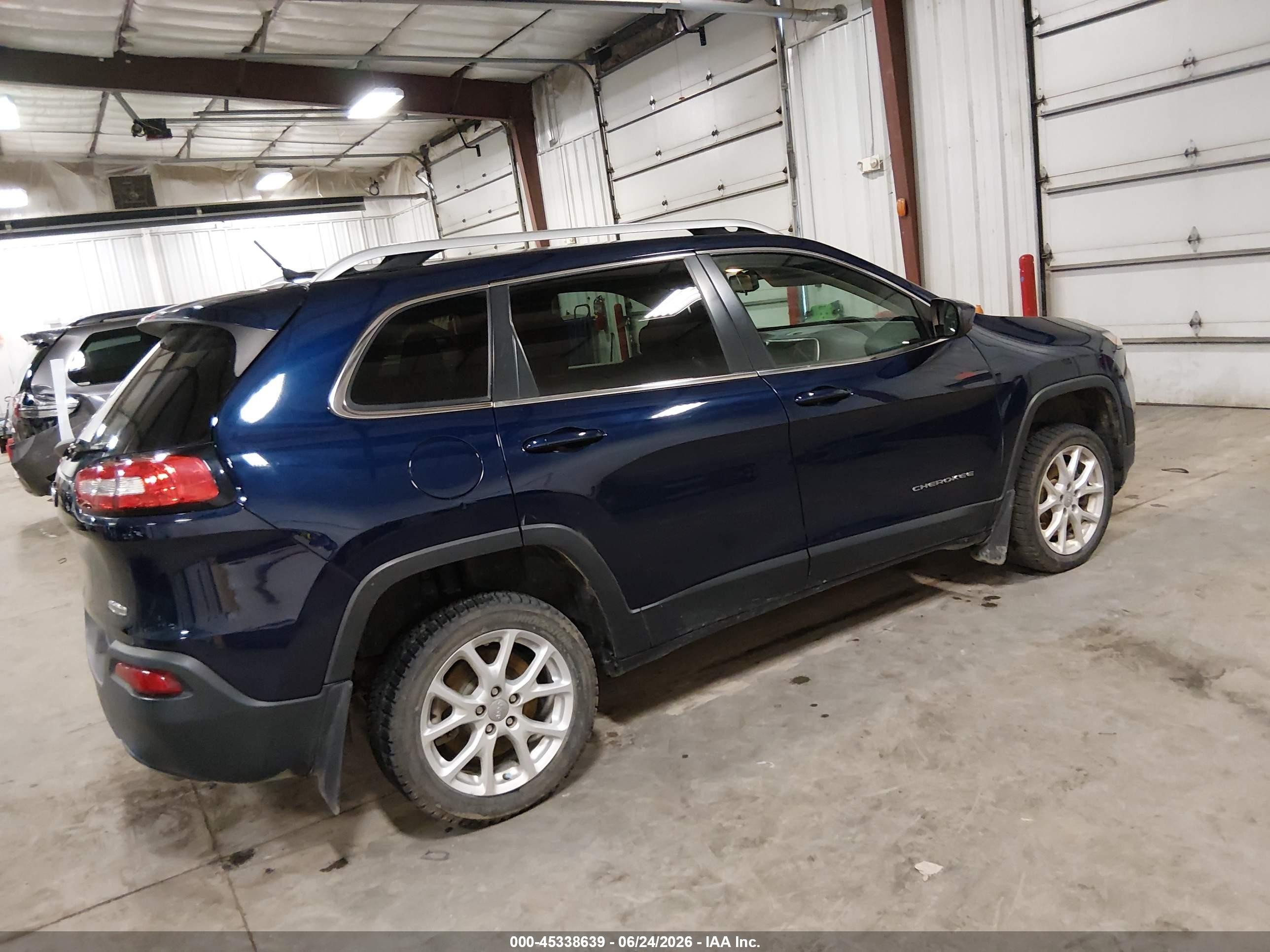 2014 Jeep Cherokee Latitude Blue vin: 1C4PJMCS4EW146986