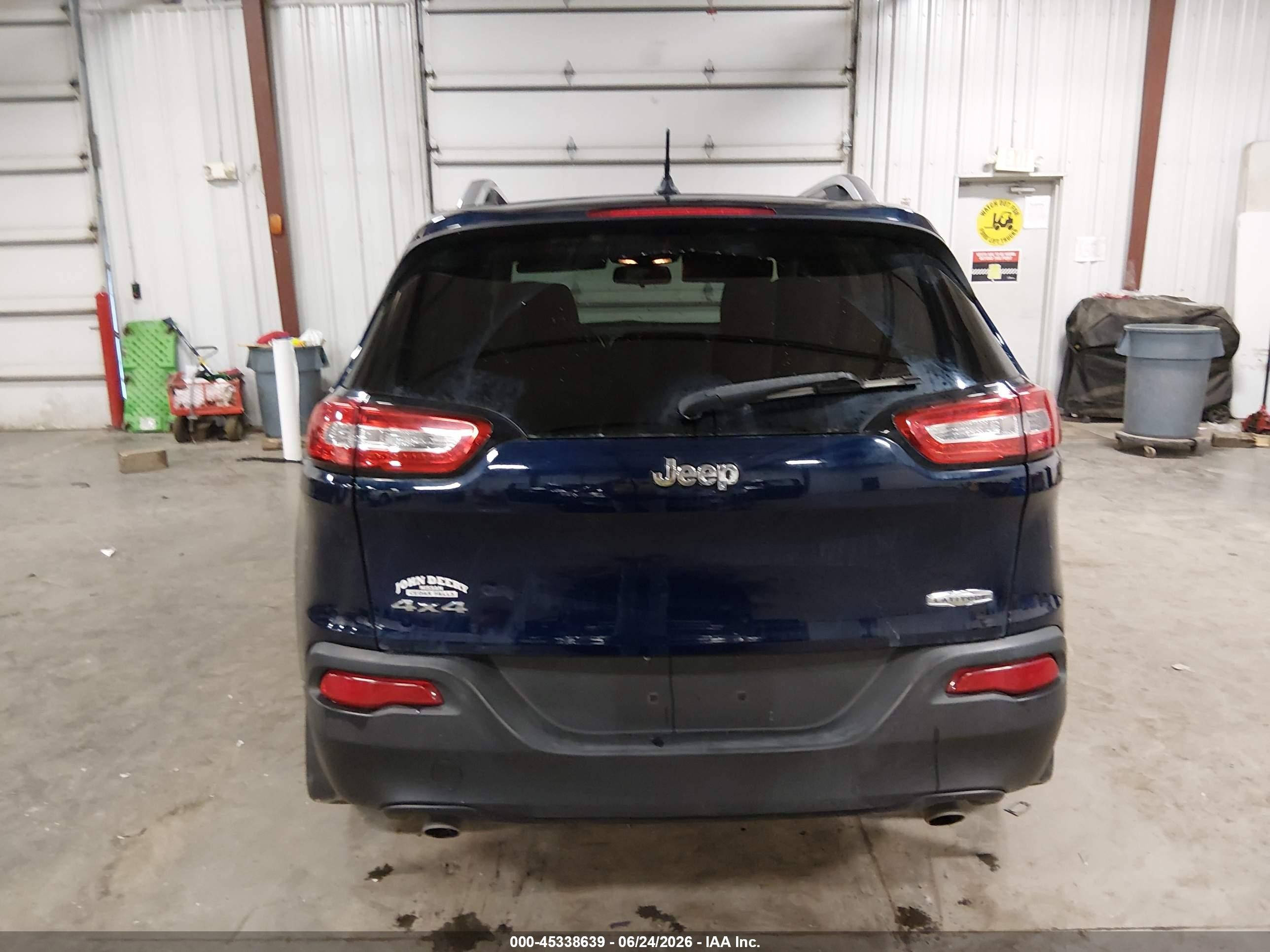 2014 Jeep Cherokee Latitude Blue vin: 1C4PJMCS4EW146986