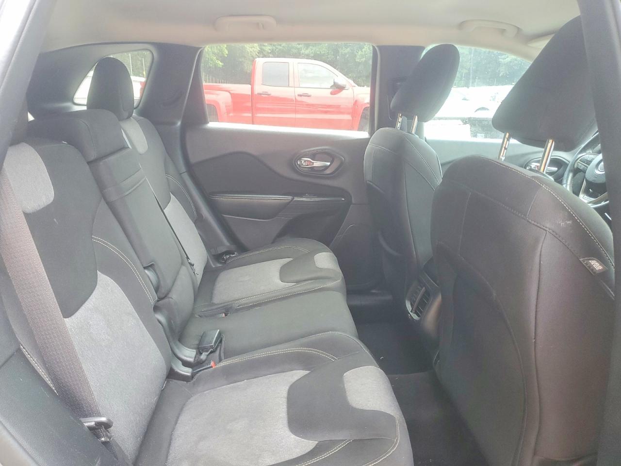 2014 Jeep Cherokee Latitude Gray vin: 1C4PJMCS4EW177624