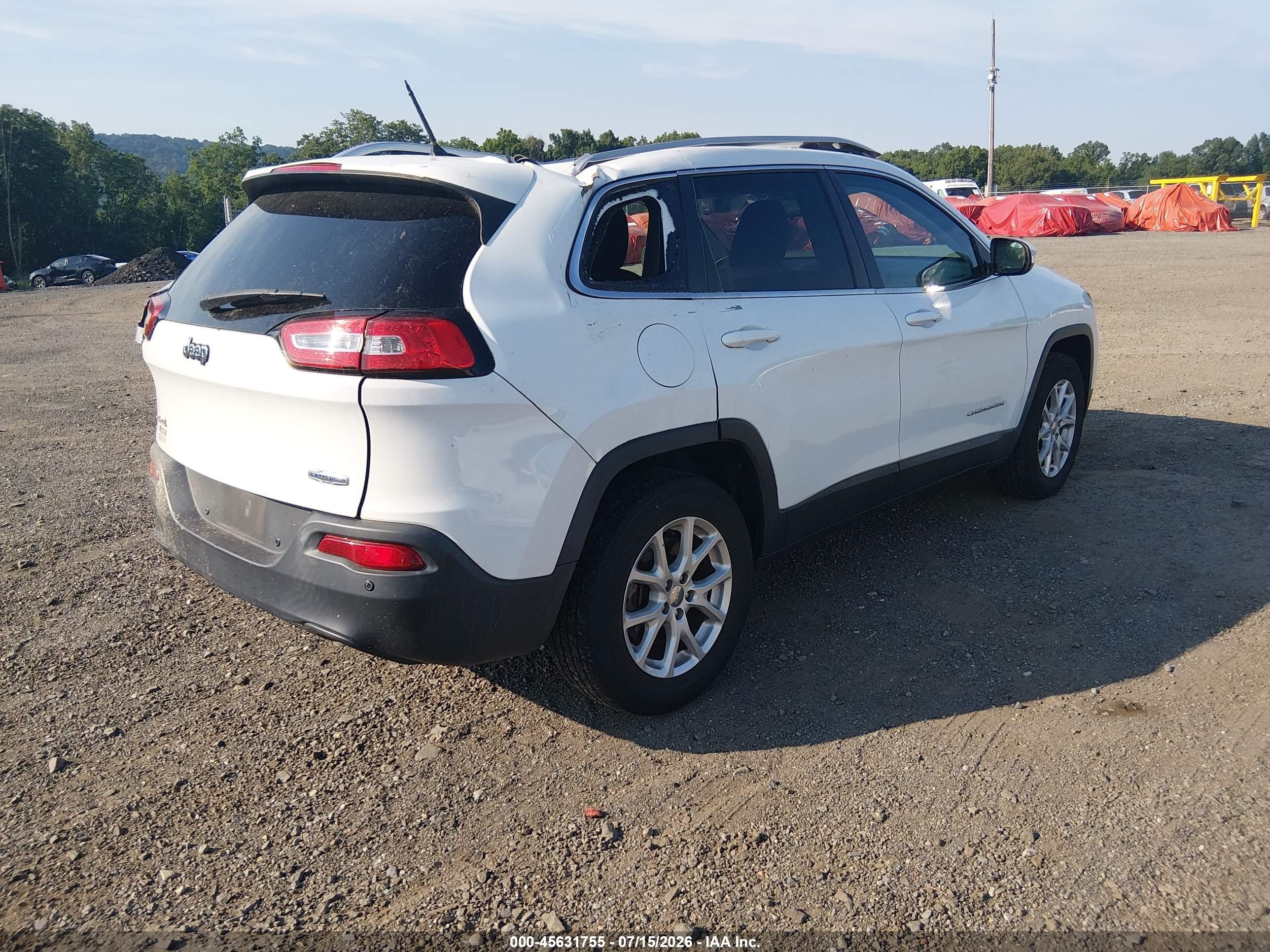 2014 Jeep Cherokee Latitude White vin: 1C4PJMCS4EW180880
