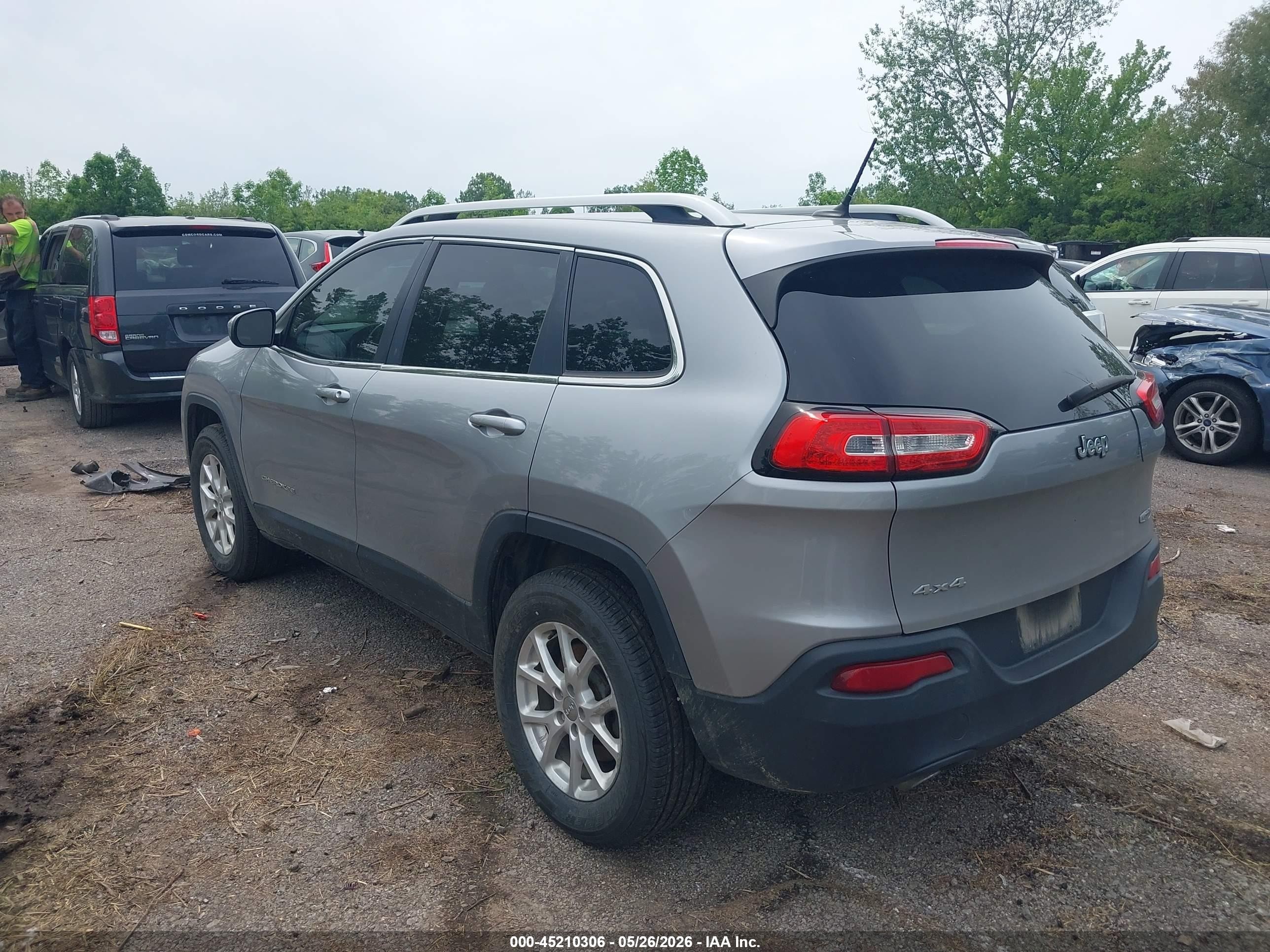 2014 Jeep Cherokee Latitude Gray vin: 1C4PJMCS4EW264276
