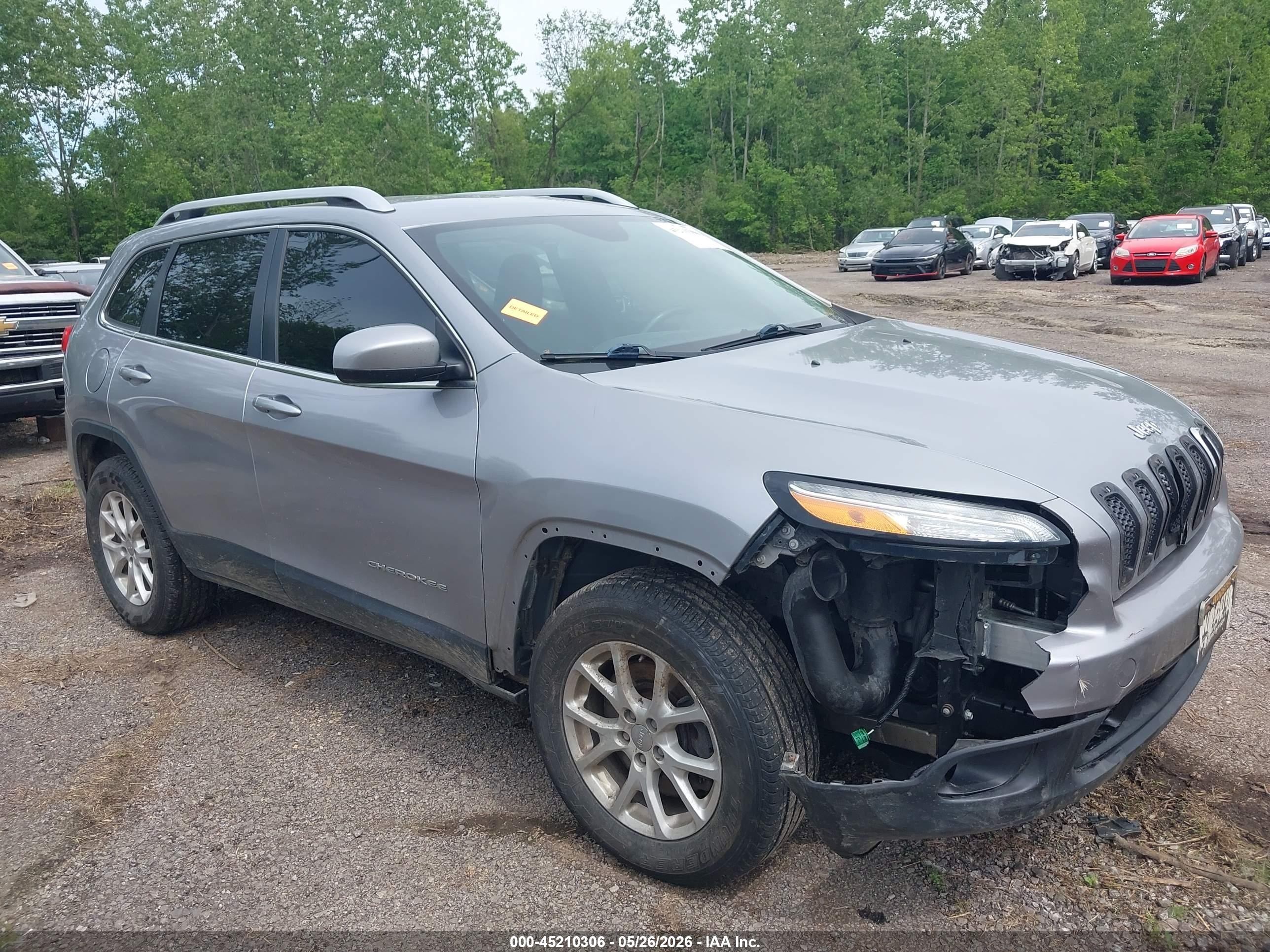 2014 Jeep Cherokee Latitude Gray vin: 1C4PJMCS4EW264276