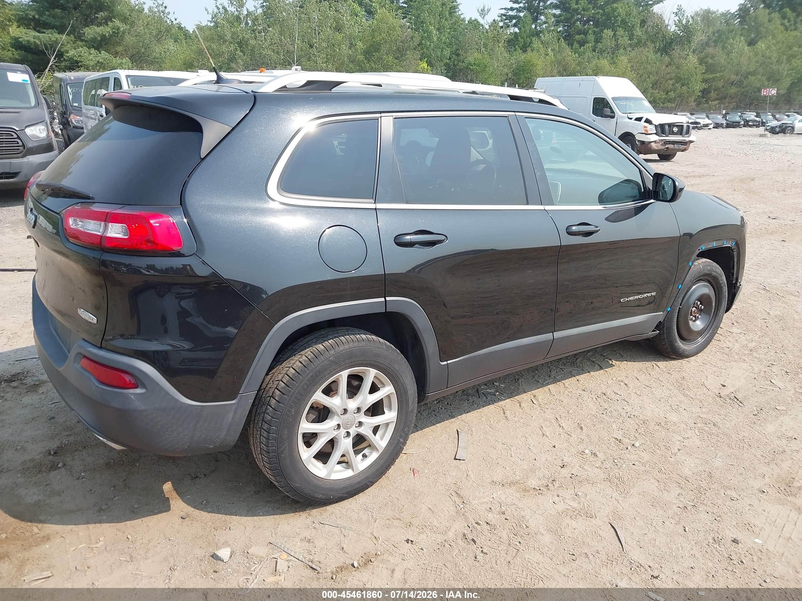 2015 Jeep Cherokee Latitude Black vin: 1C4PJMCS4FW577880
