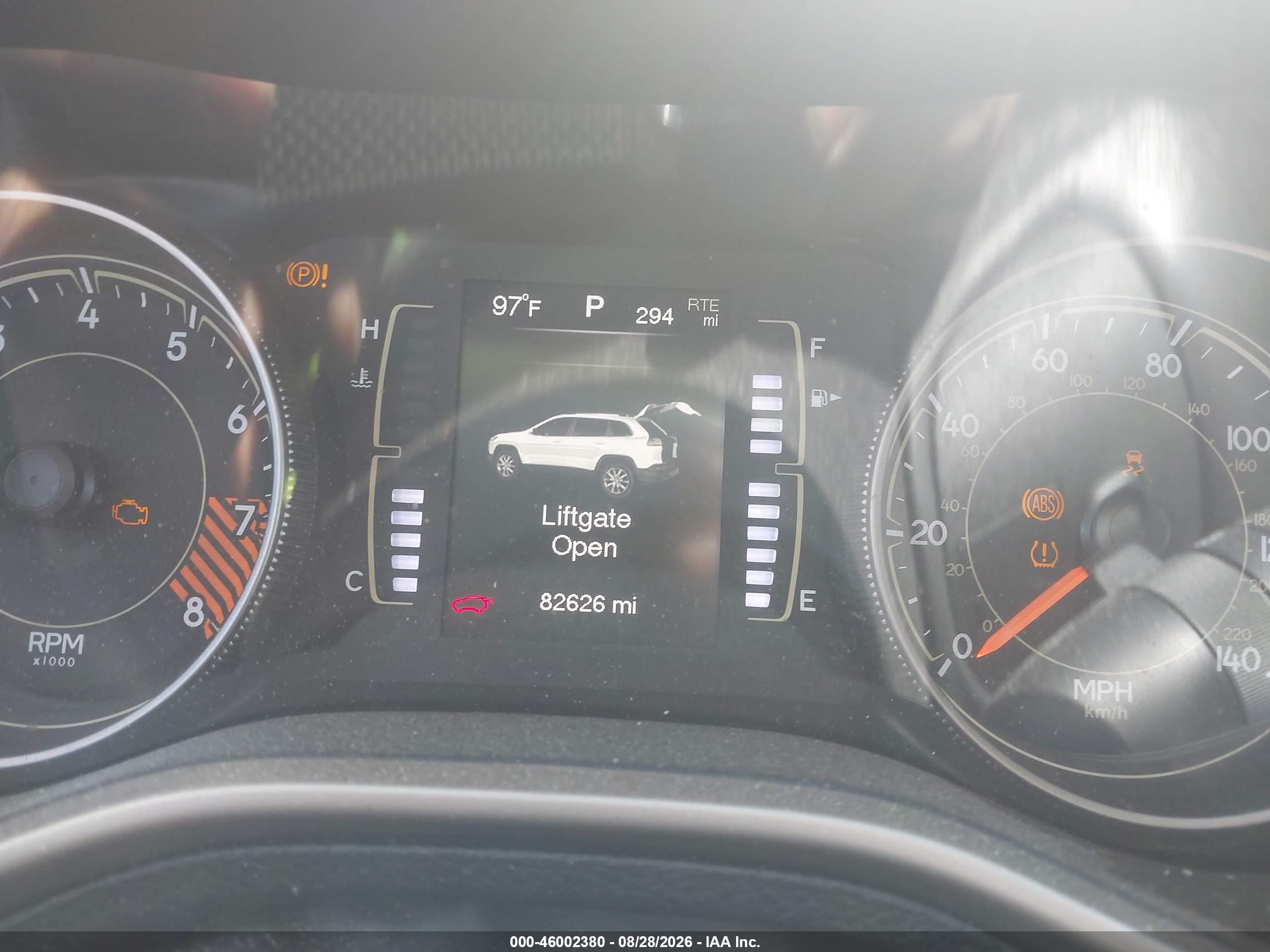 2015 Jeep Cherokee Latitude Altitude White vin: 1C4PJMCS4FW756047