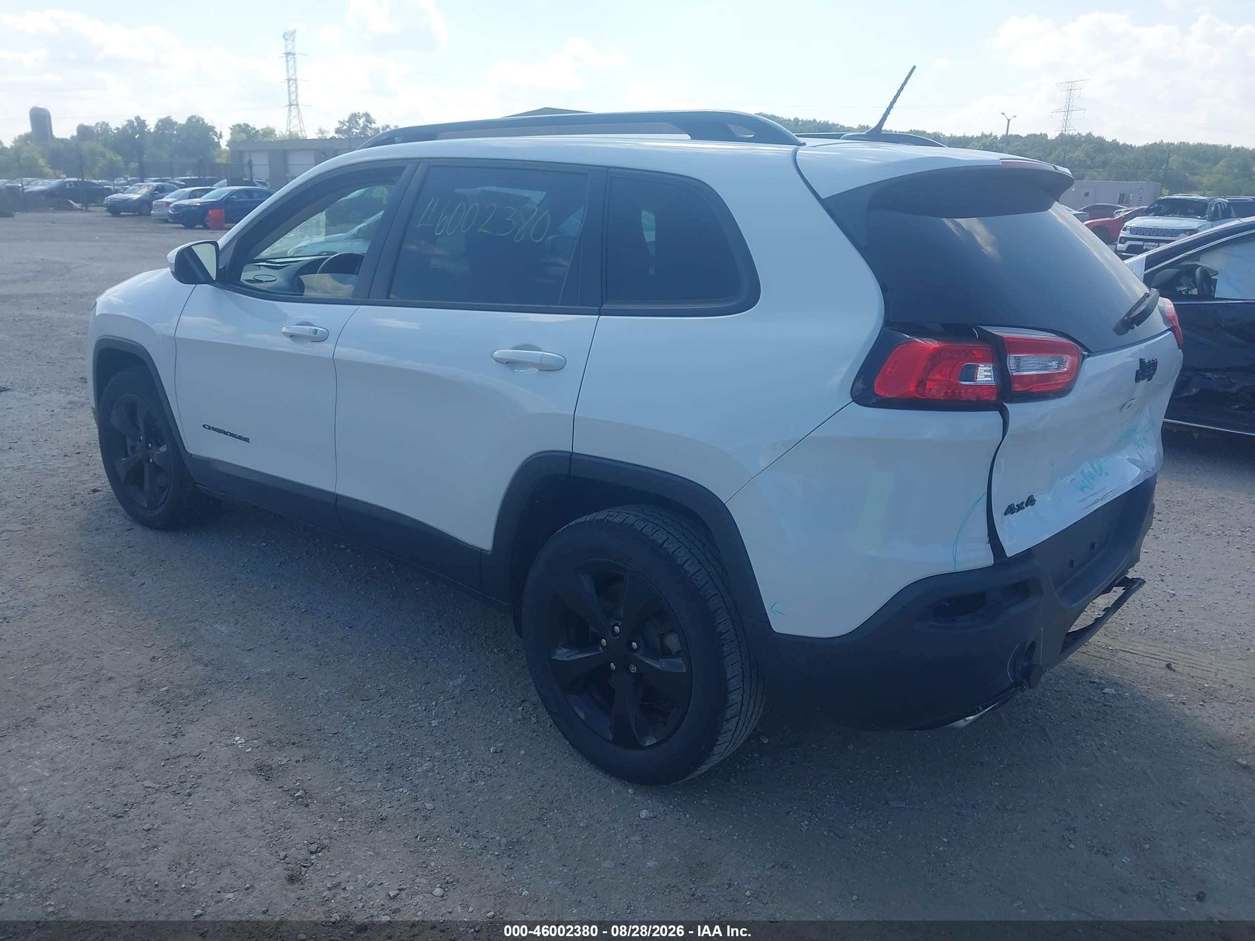 2015 Jeep Cherokee Latitude Altitude White vin: 1C4PJMCS4FW756047