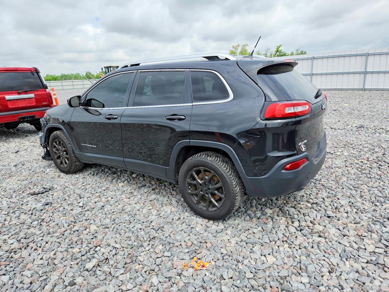 2014 Jeep Cherokee Latitude Black vin: 1C4PJMCS5EW120977