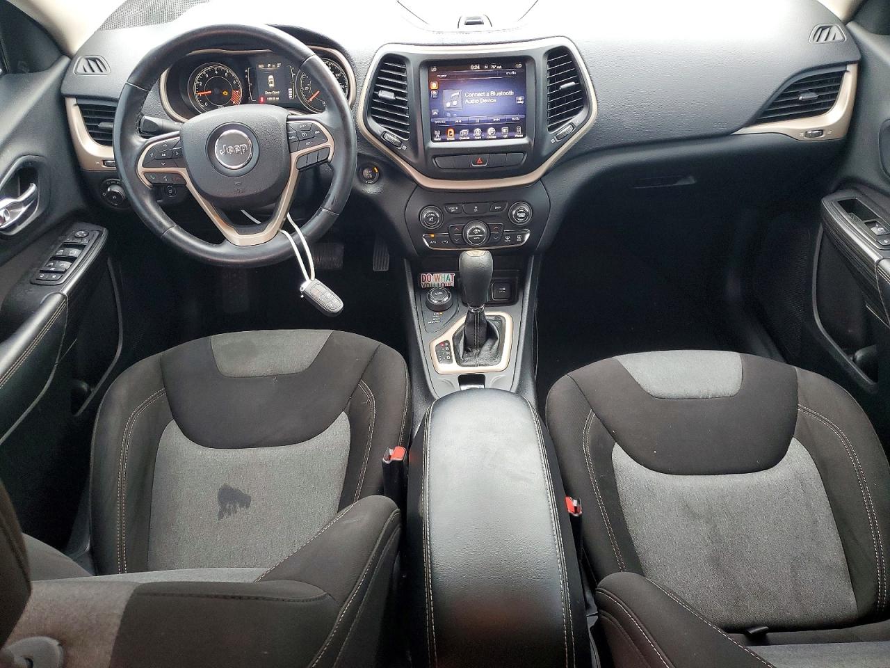 2014 Jeep Cherokee Latitude Gray vin: 1C4PJMCS5EW193122