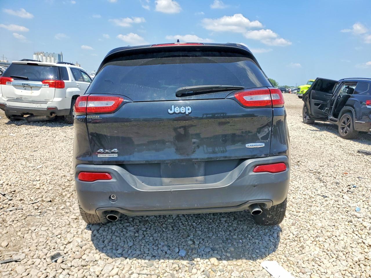 2014 Jeep Cherokee Latitude Black vin: 1C4PJMCS5EW223252