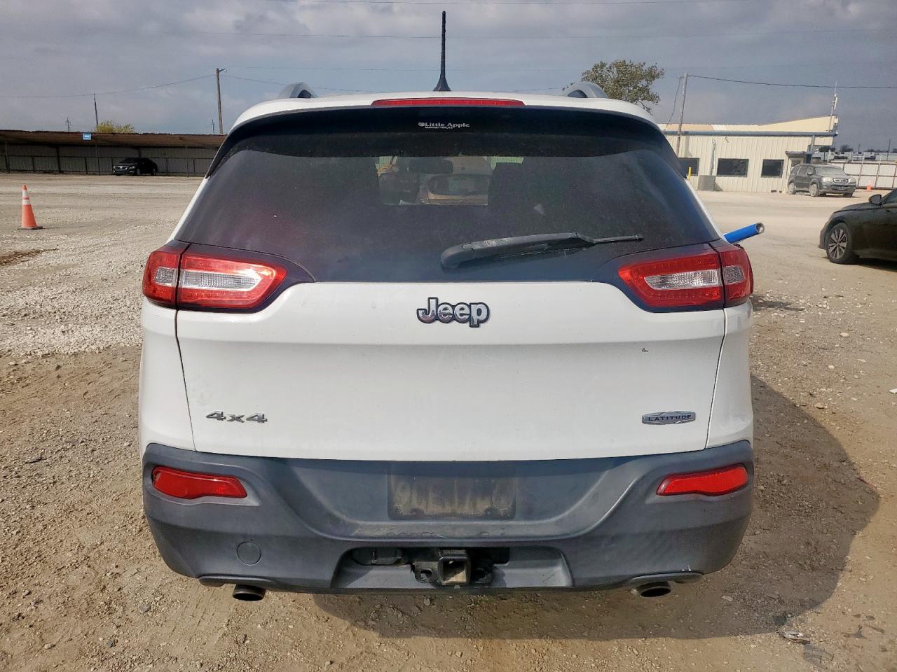 2014 Jeep Cherokee Latitude Белый vin: 1C4PJMCS5EW247891