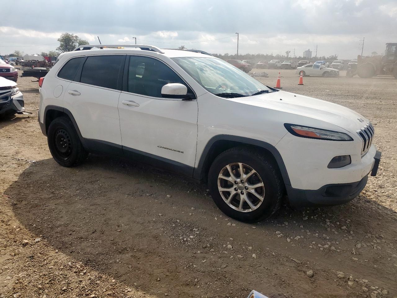 2014 Jeep Cherokee Latitude Белый vin: 1C4PJMCS5EW247891