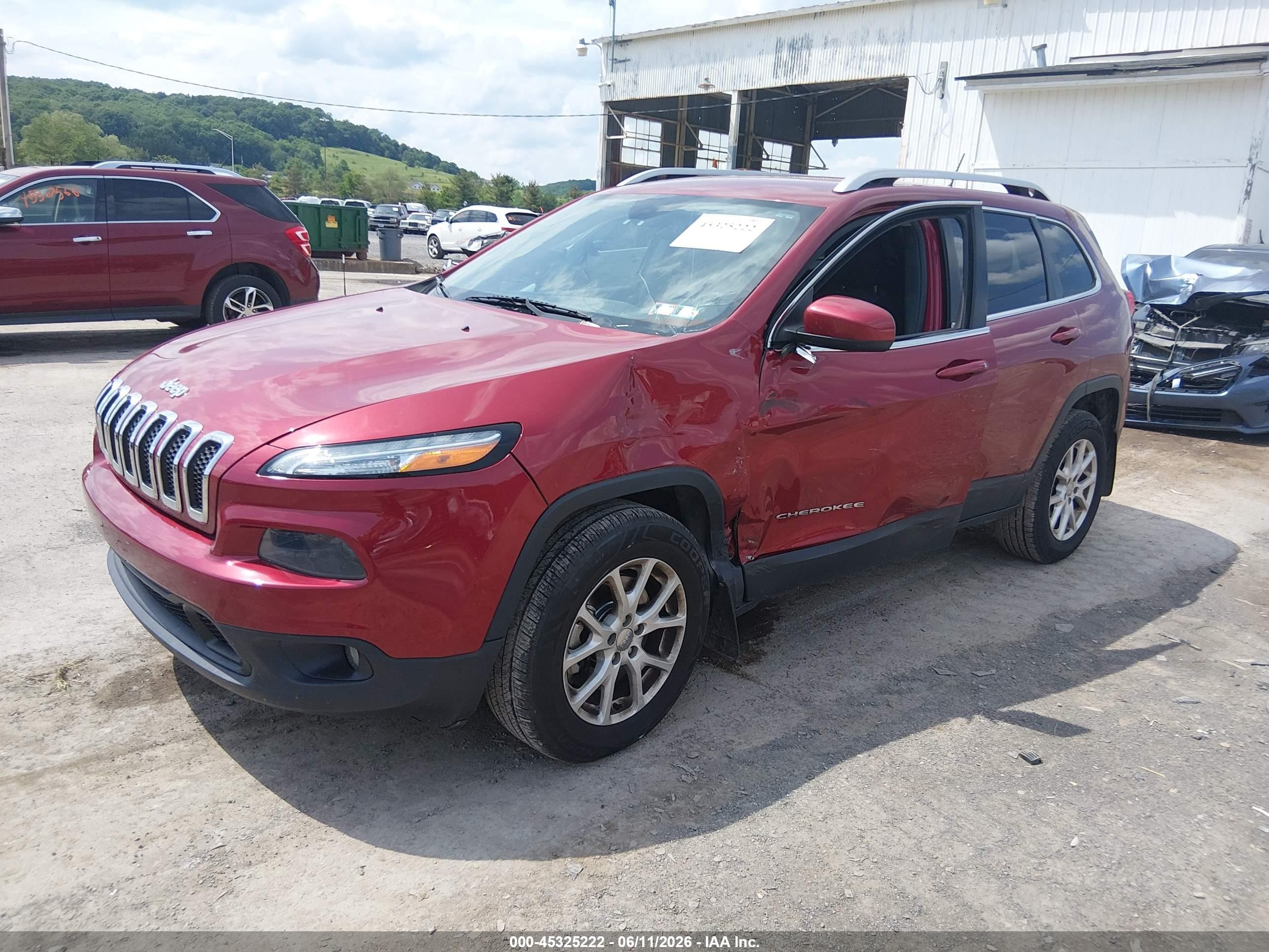2014 Jeep Cherokee Latitude Burgundy vin: 1C4PJMCS5EW268451
