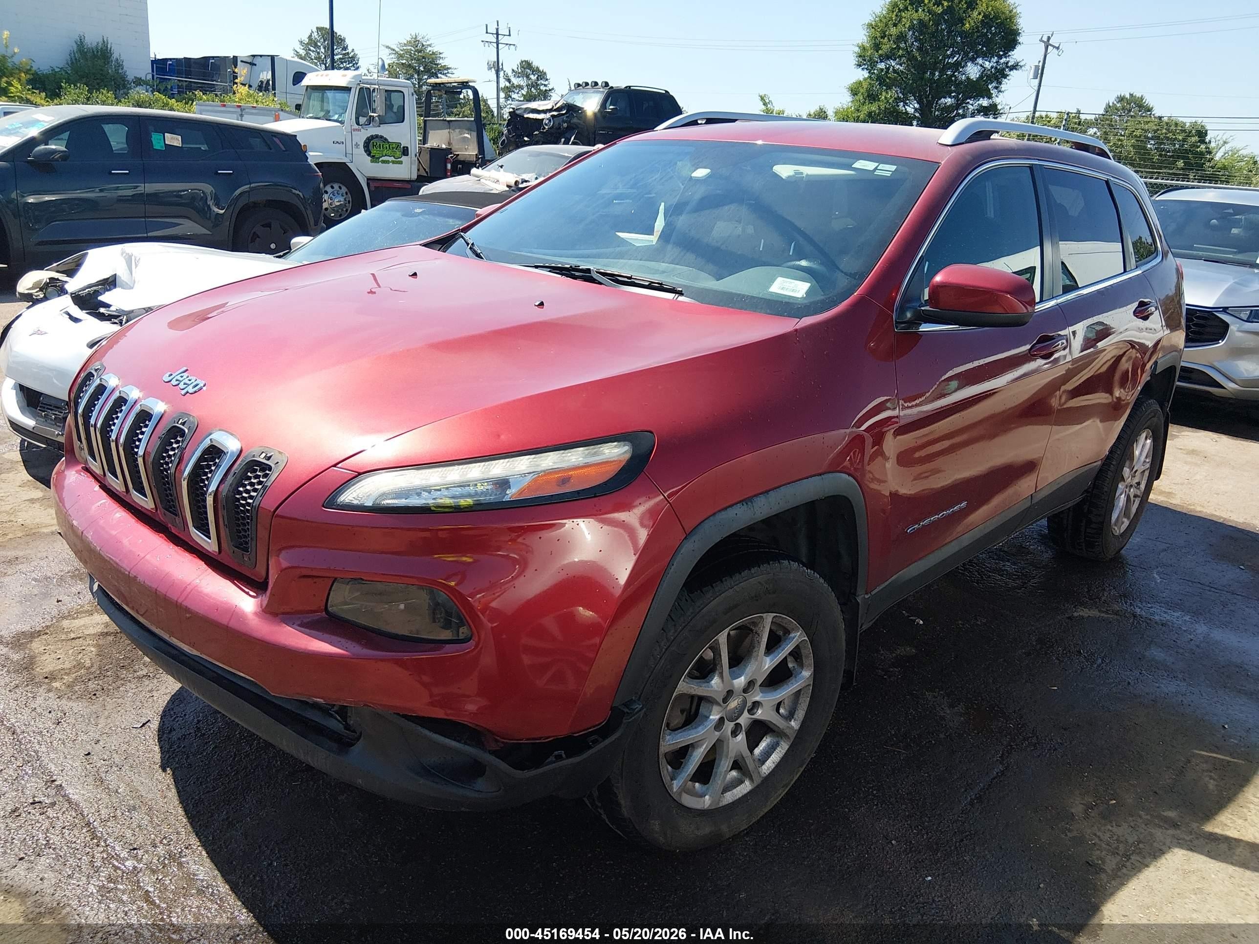 2014 Jeep Cherokee Latitude Burgundy vin: 1C4PJMCS5EW317695