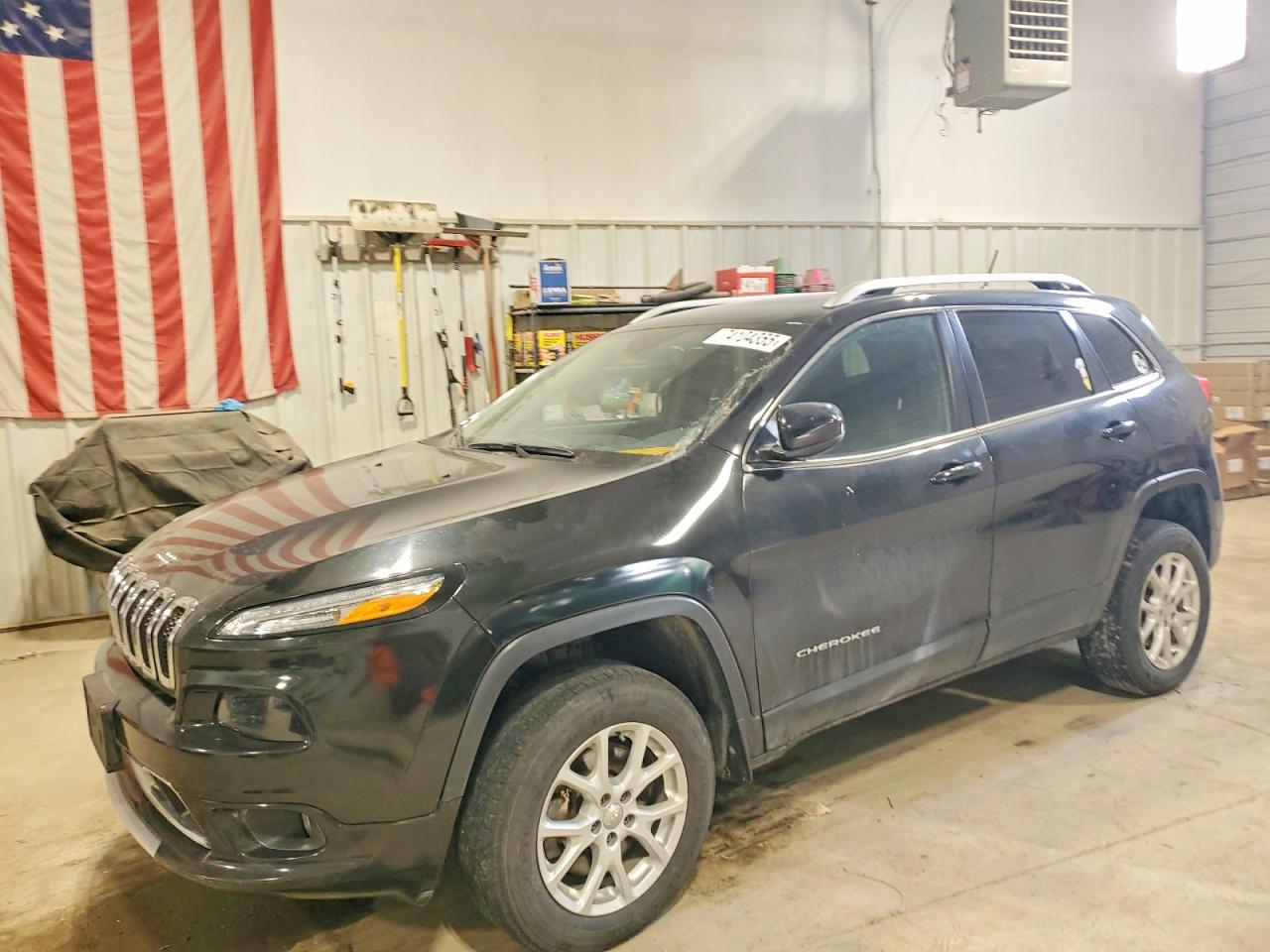 2014 Jeep Cherokee Latitude Black vin: 1C4PJMCS5EW317955