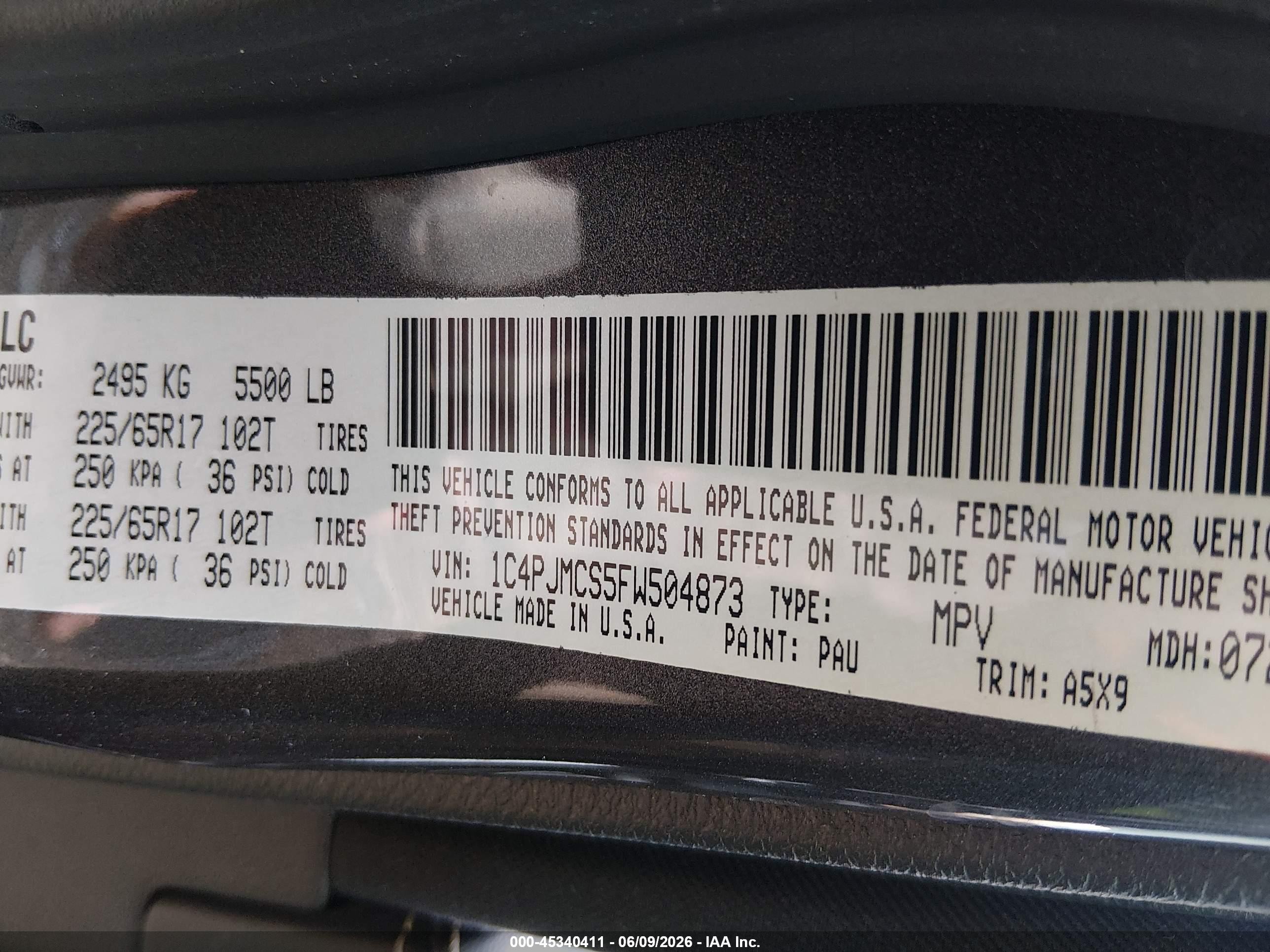 2015 Jeep Cherokee Latitude Gray vin: 1C4PJMCS5FW504873