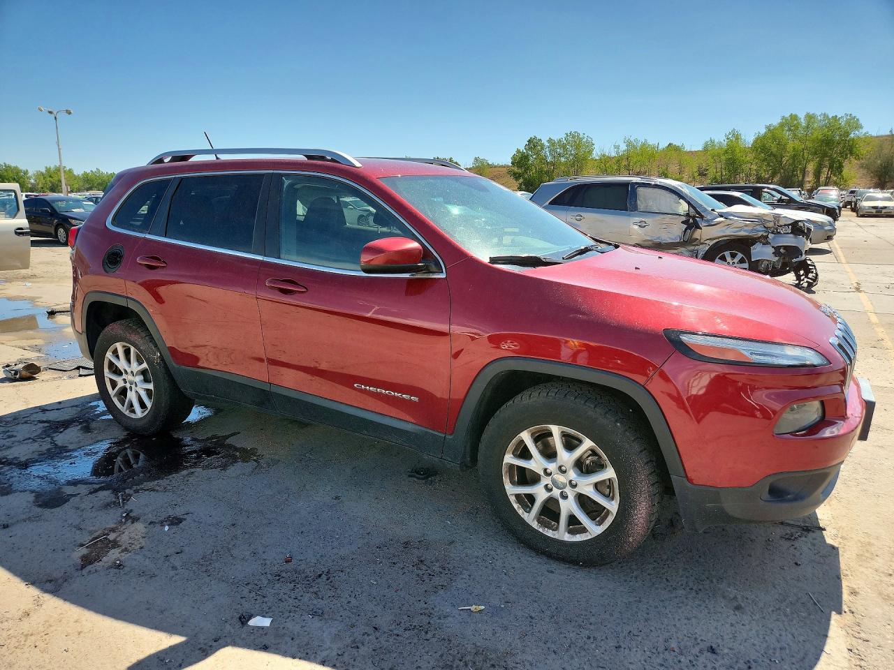 2015 Jeep Cherokee Latitude Burgundy vin: 1C4PJMCS5FW541454