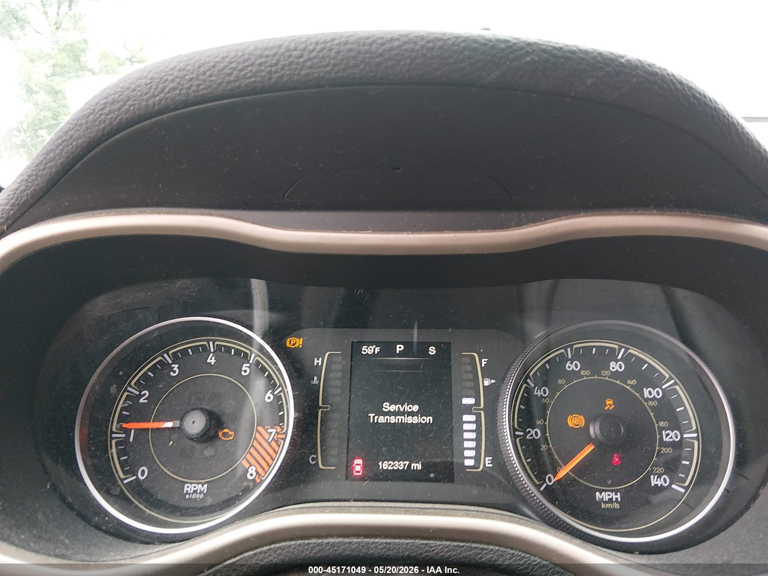 2015 Jeep Cherokee Latitude Gray vin: 1C4PJMCS5FW599838