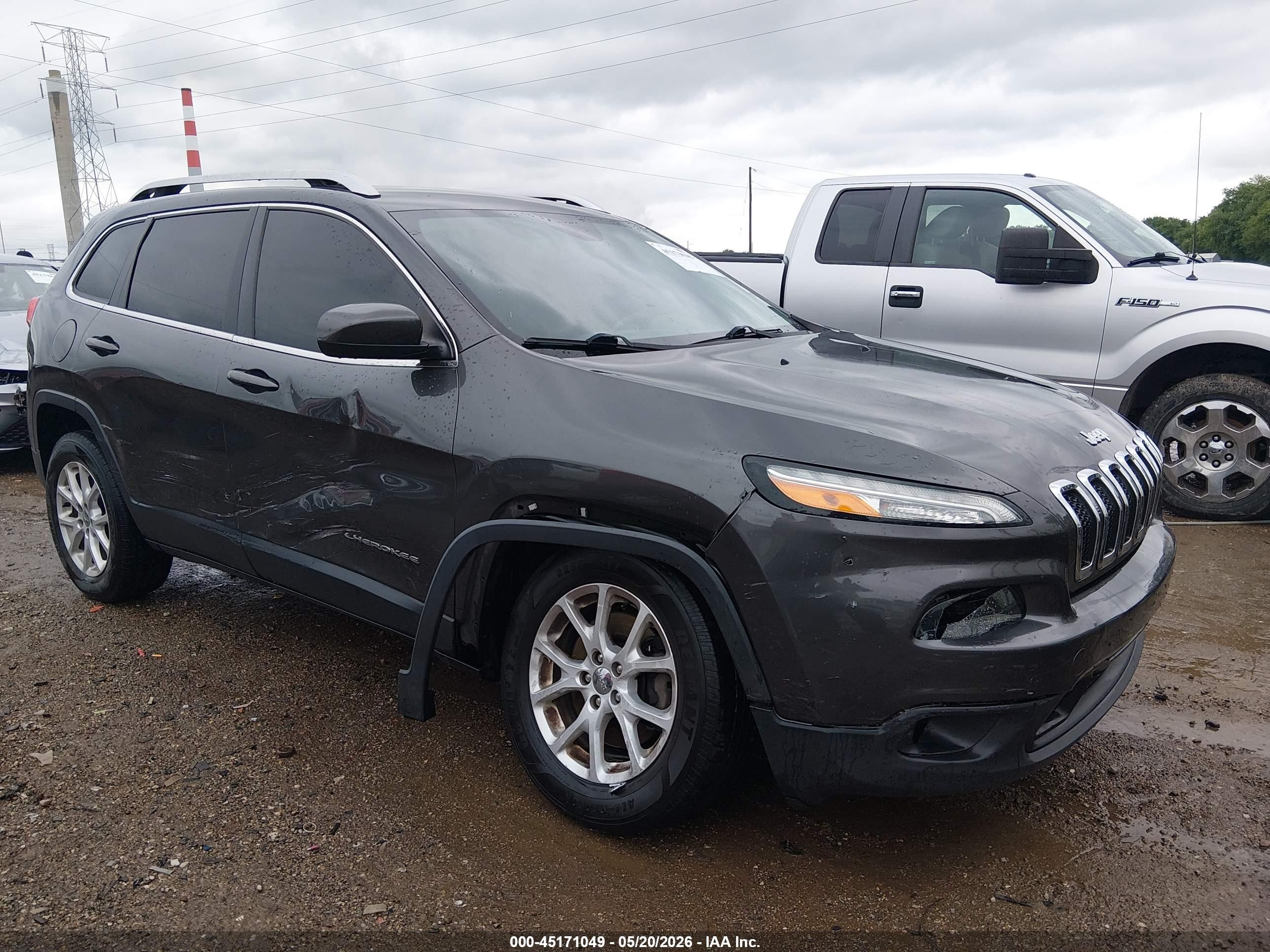 2015 Jeep Cherokee Latitude Gray vin: 1C4PJMCS5FW599838