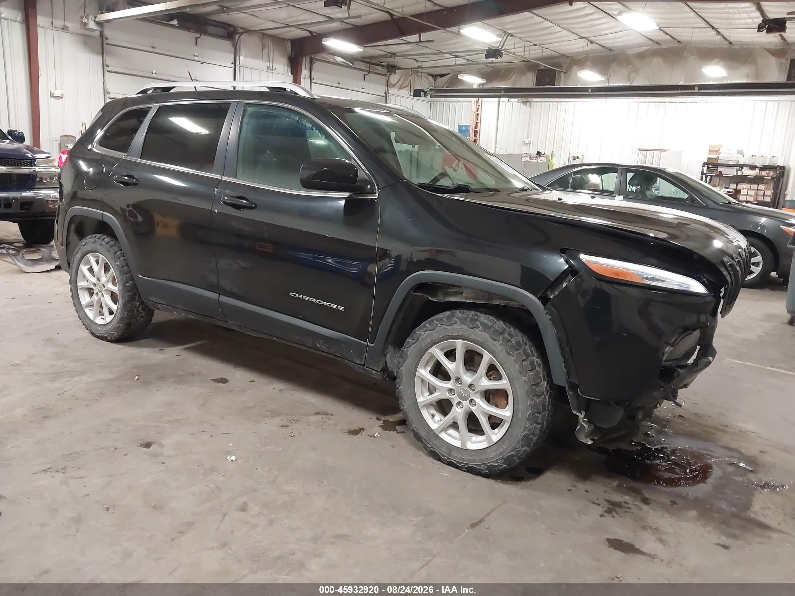 2015 Jeep Cherokee Latitude Black vin: 1C4PJMCS5FW614905