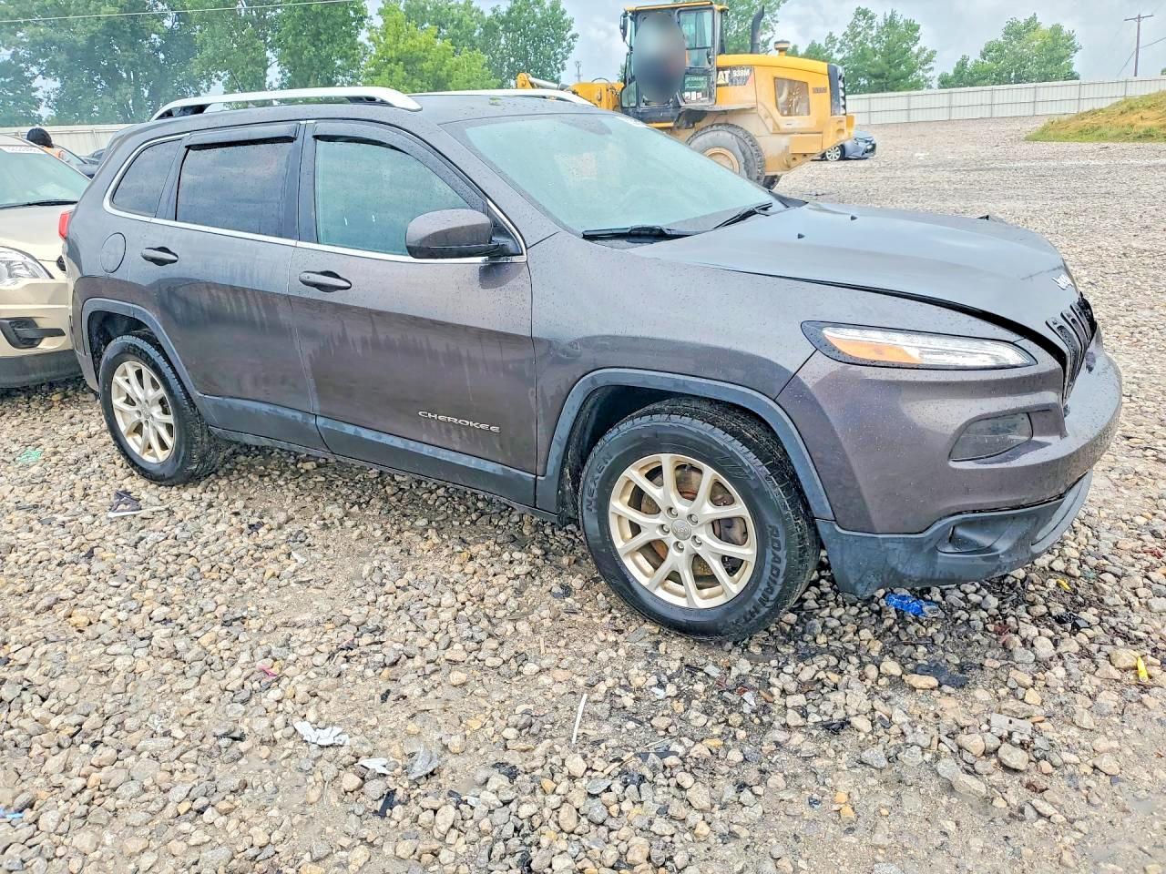 2015 Jeep Cherokee Latitude Серый vin: 1C4PJMCS5FW758048