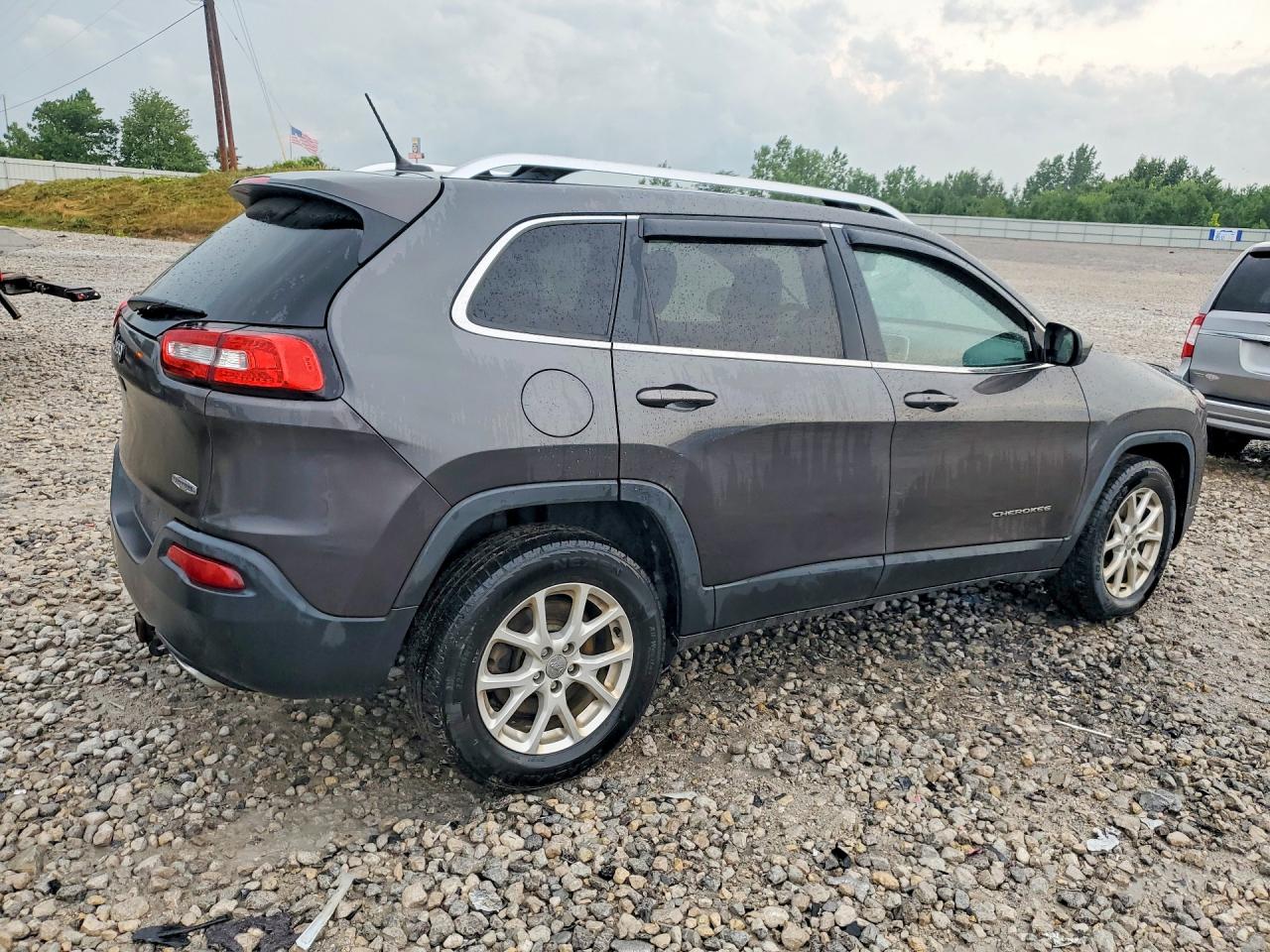 2015 Jeep Cherokee Latitude Серый vin: 1C4PJMCS5FW758048