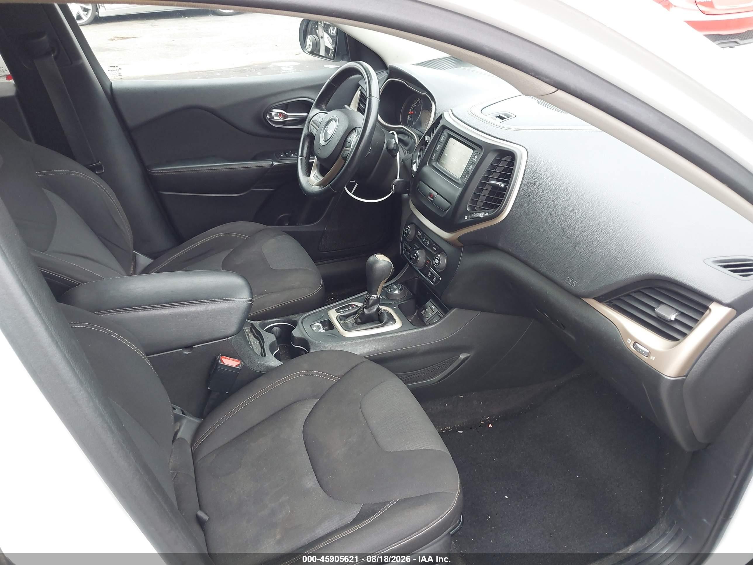 2015 Jeep Cherokee Latitude Altitude White vin: 1C4PJMCS5FW792555