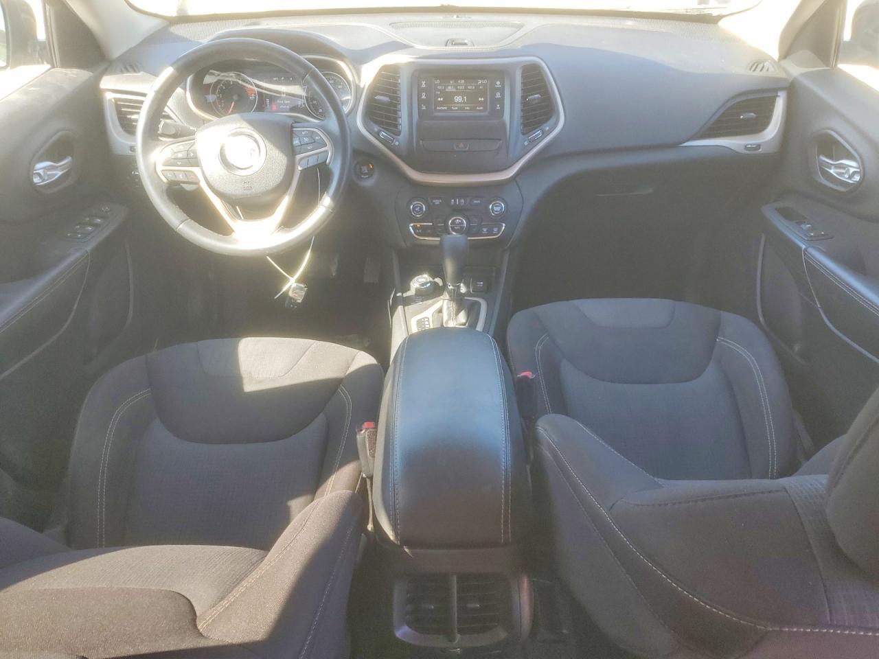 2016 Jeep Cherokee Latitude Gray vin: 1C4PJMCS5GW105091