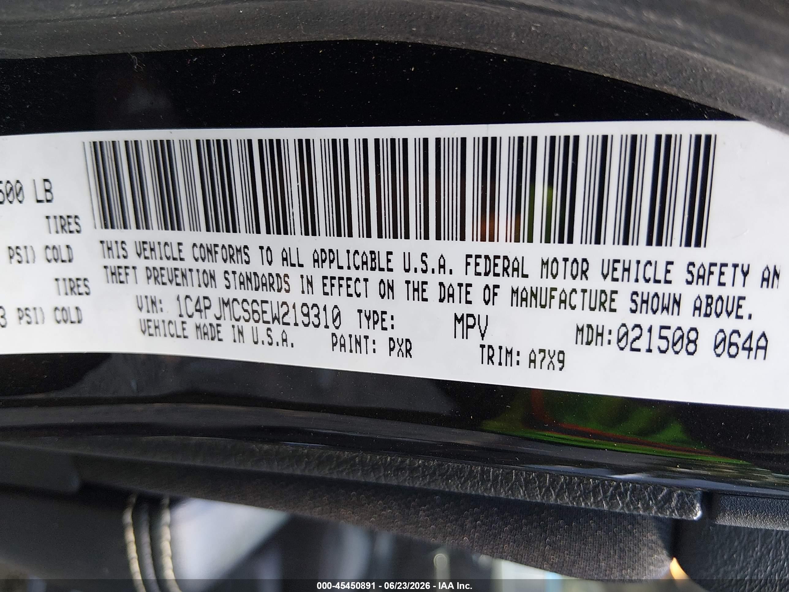 2014 Jeep Cherokee Latitude Black vin: 1C4PJMCS6EW219310