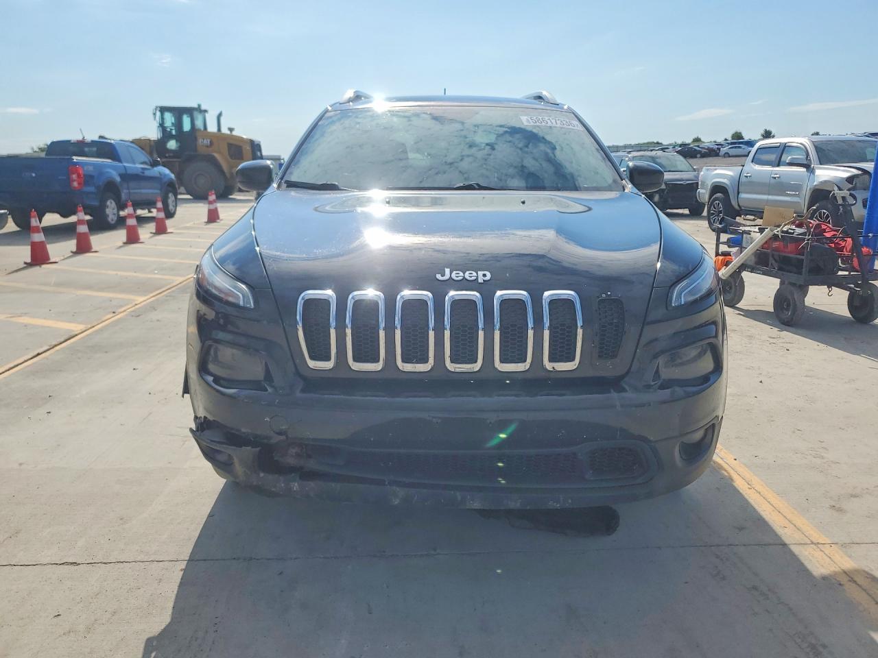 2014 Jeep Cherokee Latitude Black vin: 1C4PJMCS6EW232395