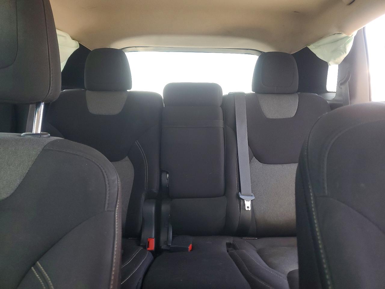 2014 Jeep Cherokee Latitude Black vin: 1C4PJMCS6EW232395