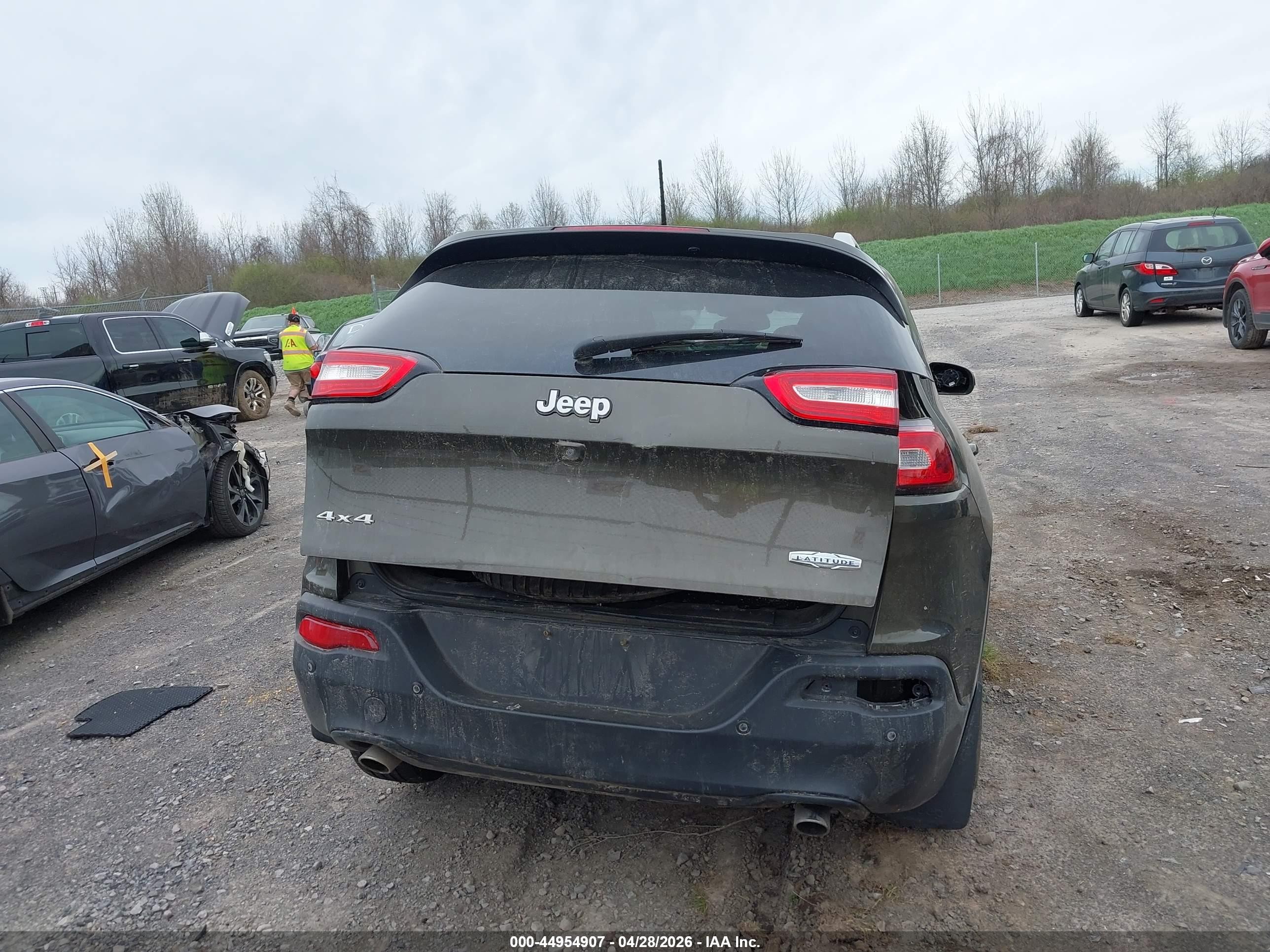 2014 Jeep Cherokee Latitude Коричневый vin: 1C4PJMCS6EW310528