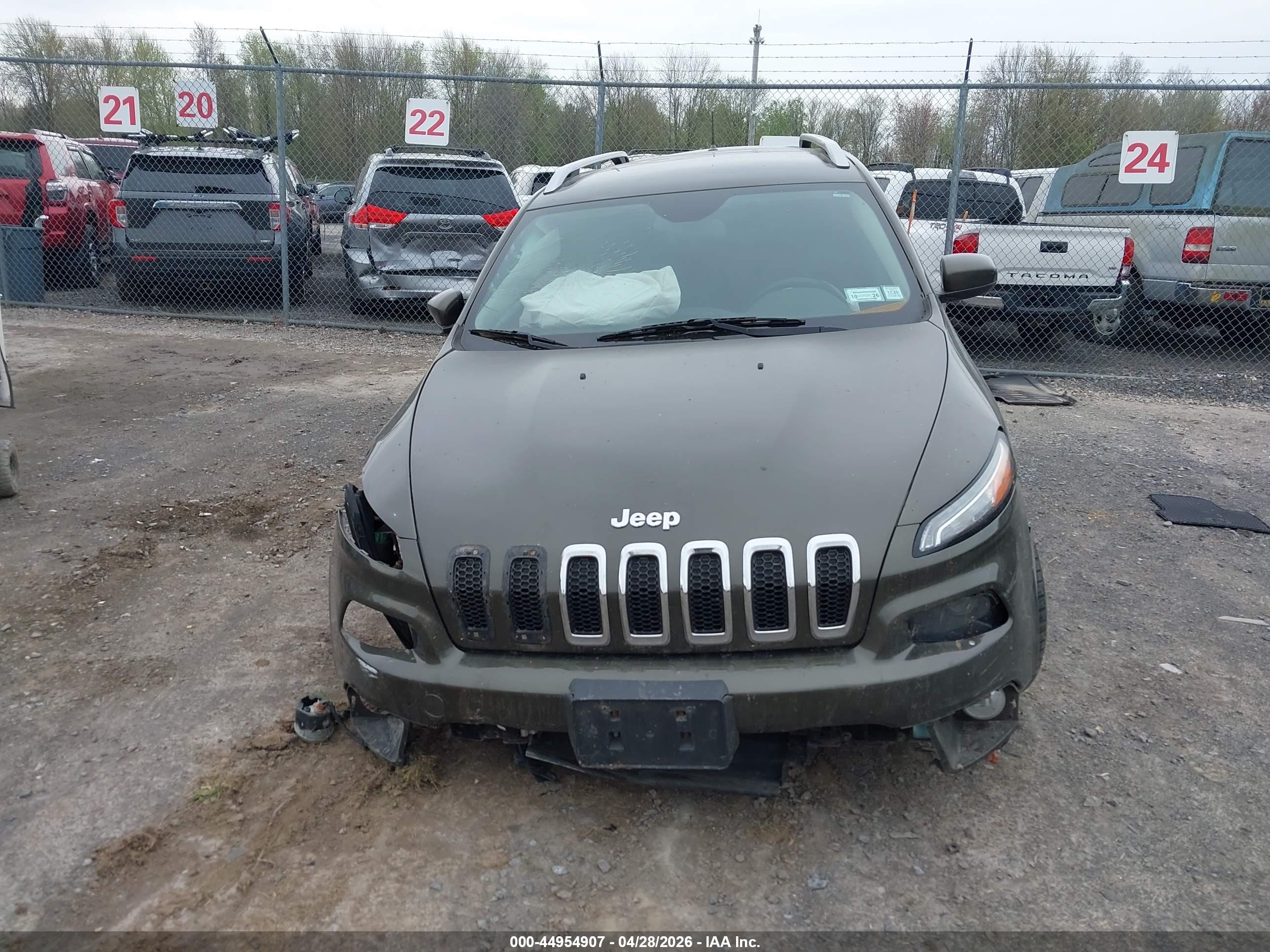 2014 Jeep Cherokee Latitude Коричневый vin: 1C4PJMCS6EW310528