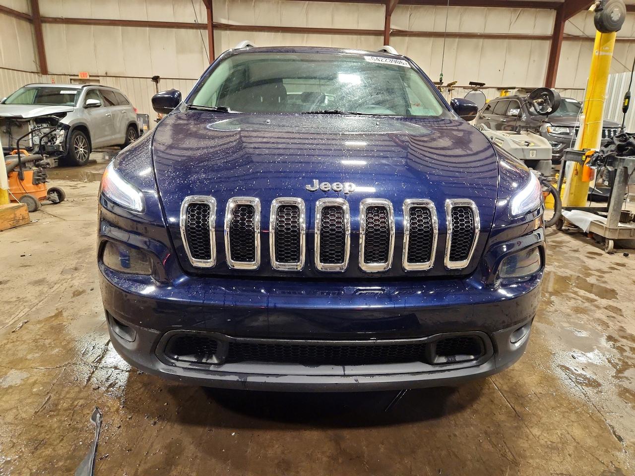 2015 Jeep Cherokee Latitude Blue vin: 1C4PJMCS6FW505630