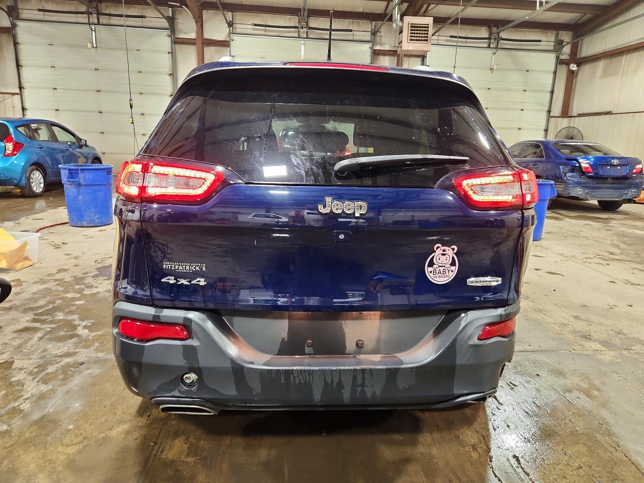 2015 Jeep Cherokee Latitude Blue vin: 1C4PJMCS6FW505630
