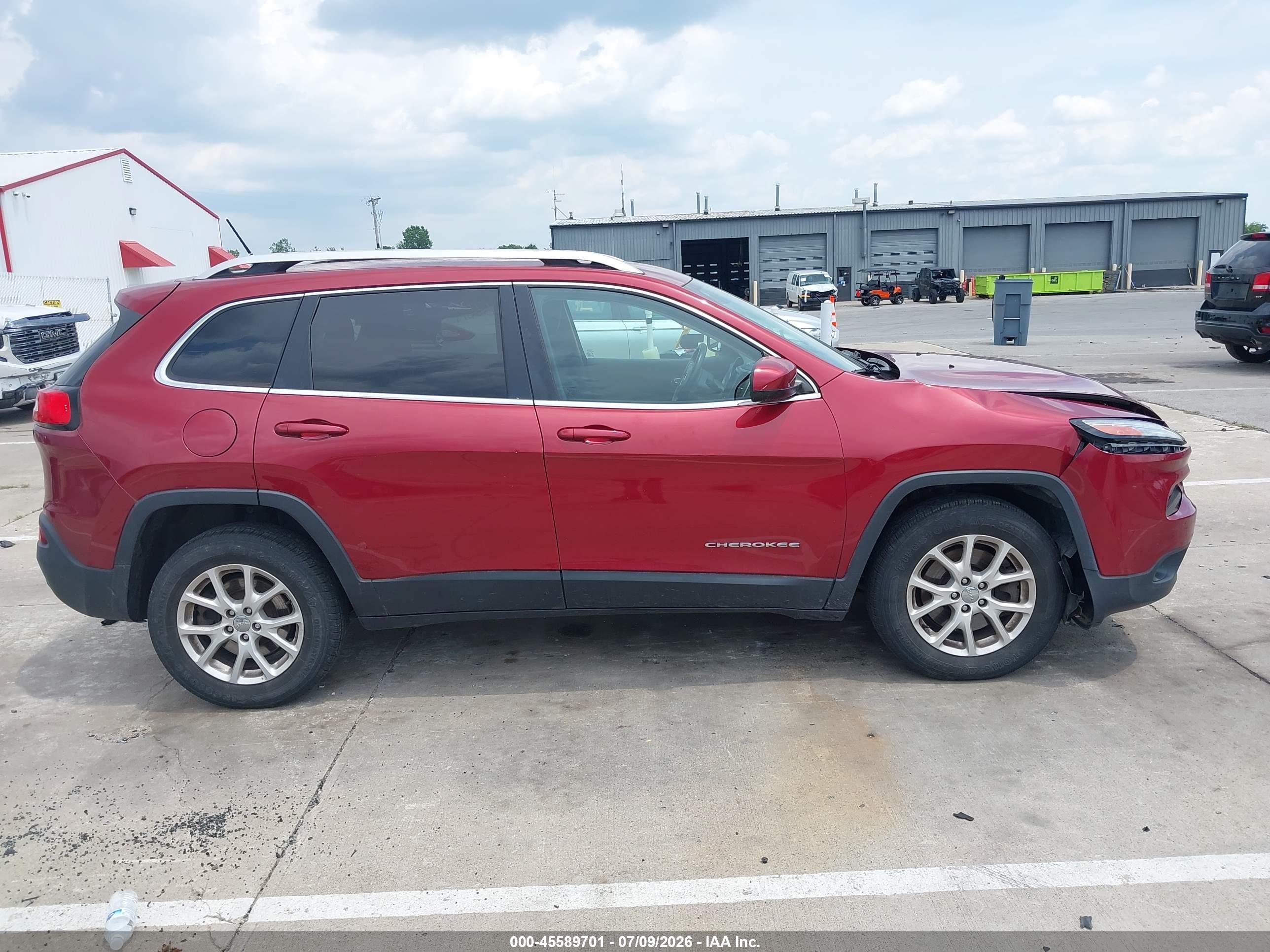 2015 Jeep Cherokee Latitude Red vin: 1C4PJMCS6FW528597