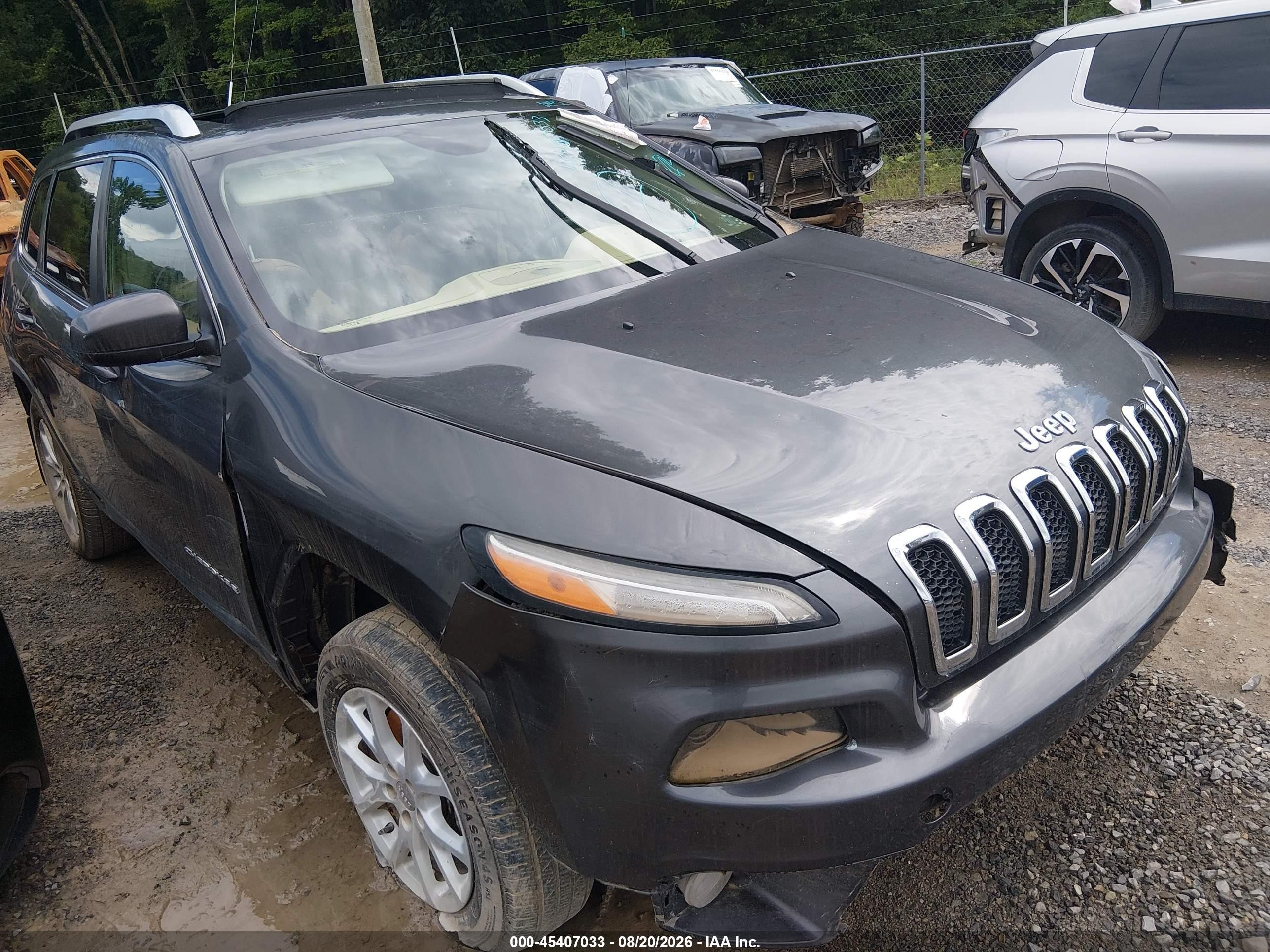 2015 Jeep Cherokee Latitude Gray vin: 1C4PJMCS6FW551961