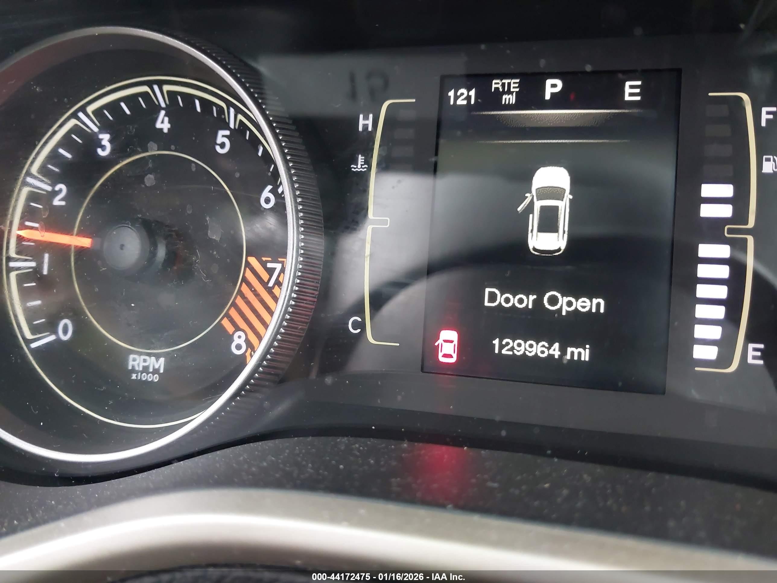 2015 Jeep Cherokee Latitude Black vin: 1C4PJMCS6FW577380