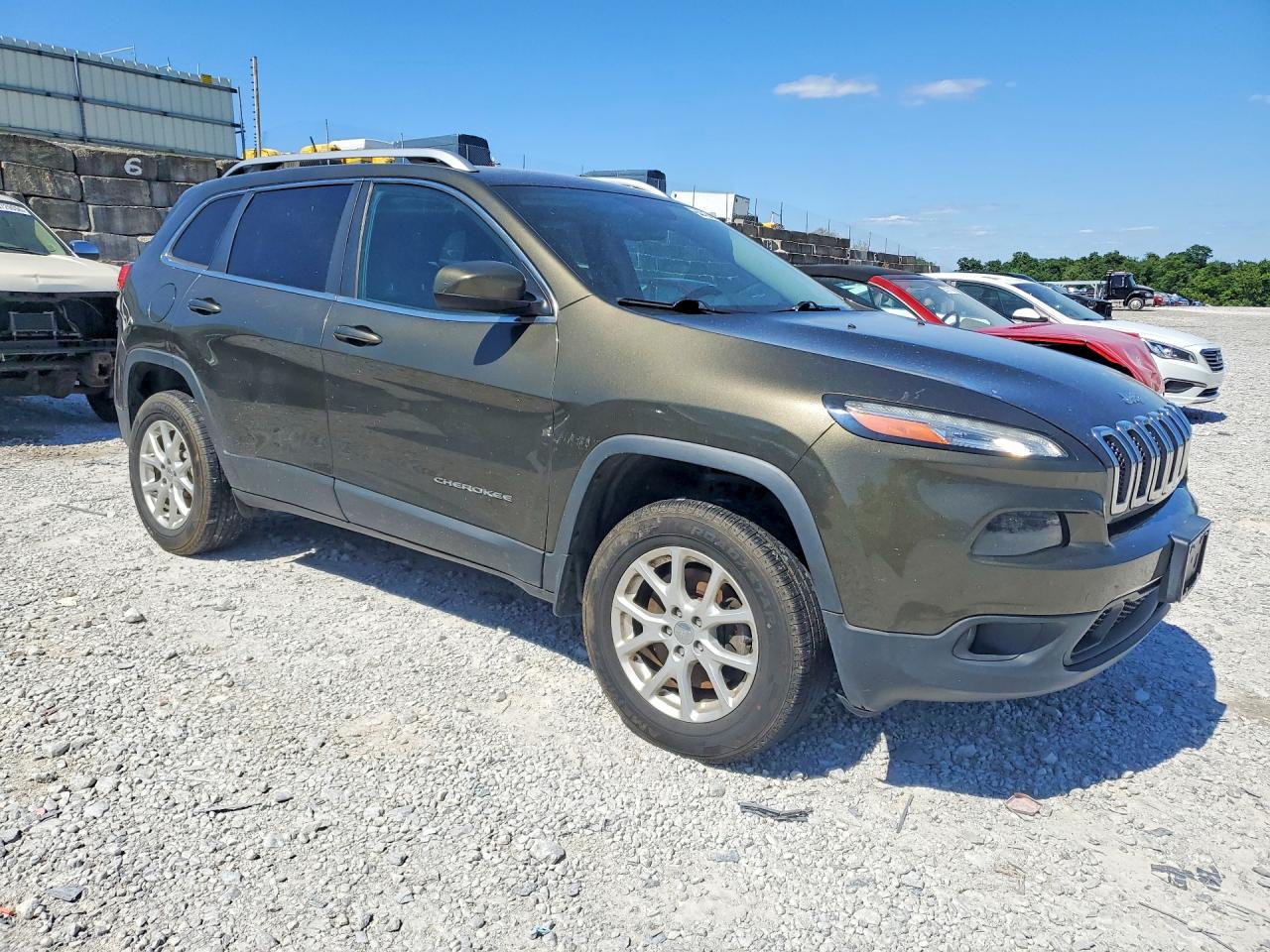 2015 Jeep Cherokee Latitude Зеленый vin: 1C4PJMCS6FW665331