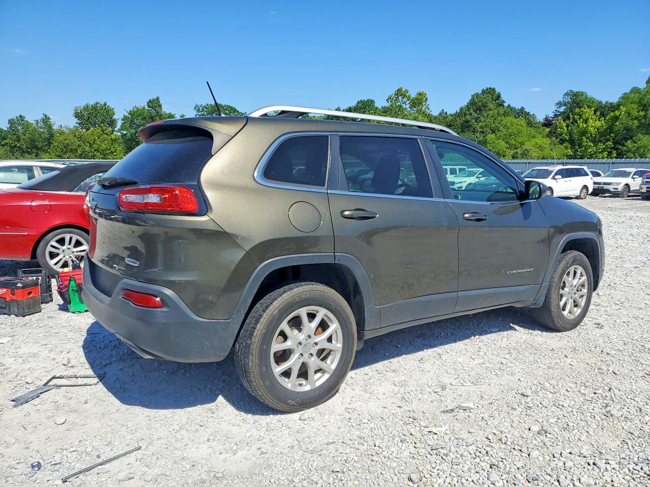 2015 Jeep Cherokee Latitude Зеленый vin: 1C4PJMCS6FW665331