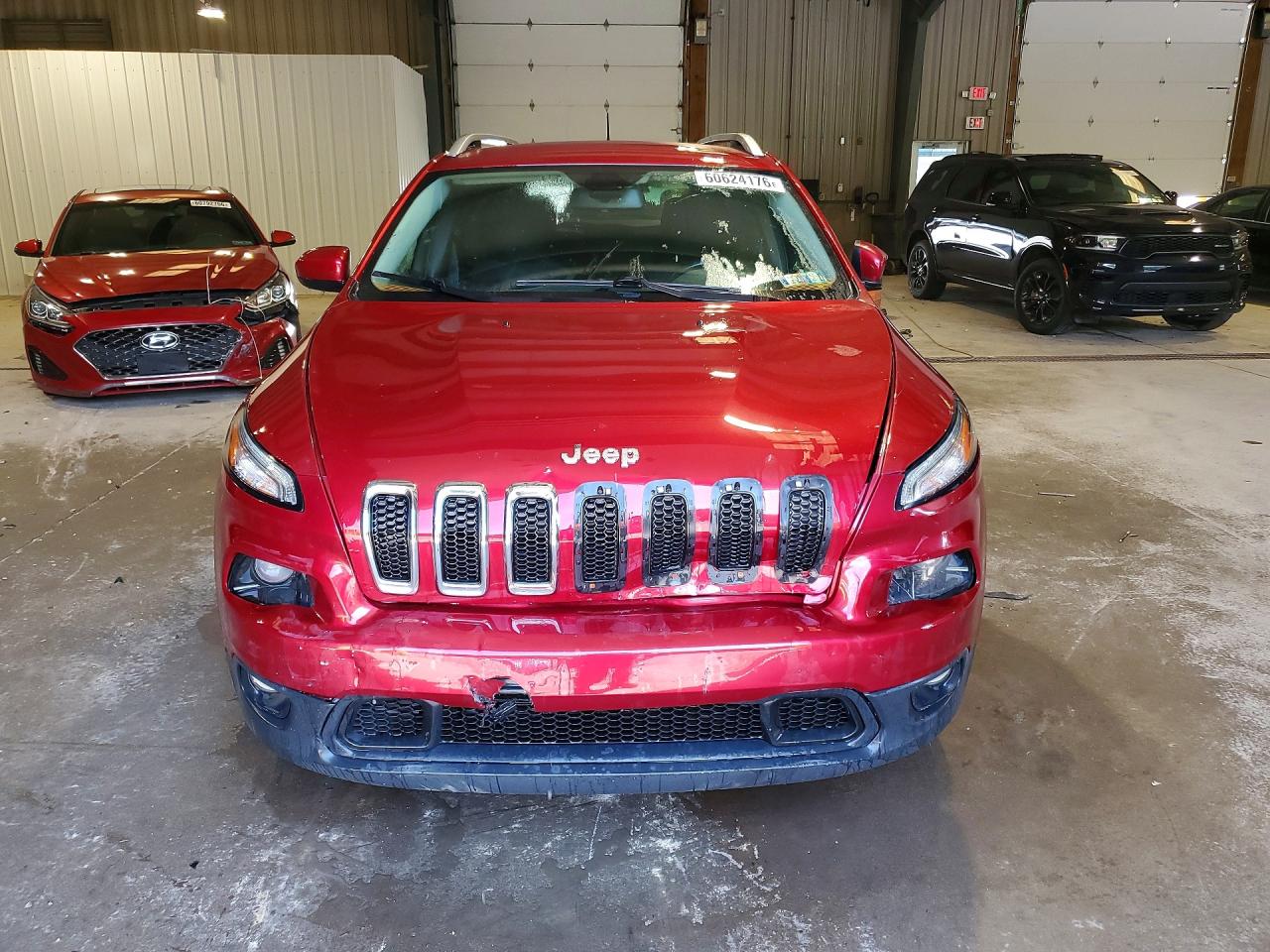 2015 Jeep Cherokee Latitude Burgundy vin: 1C4PJMCS6FW687247