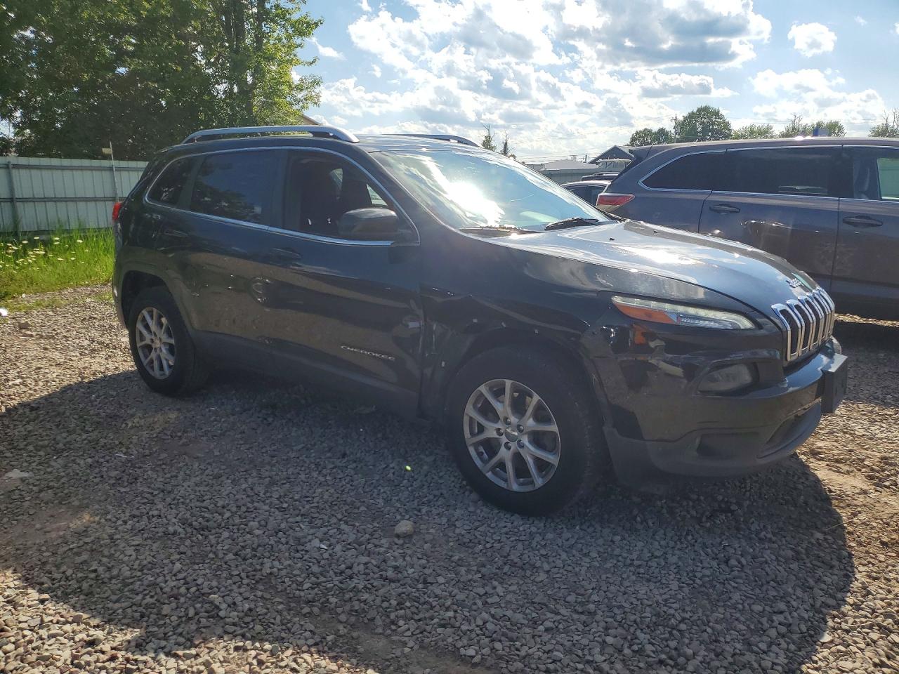 2015 Jeep Cherokee Latitude Black vin: 1C4PJMCS6FW753196