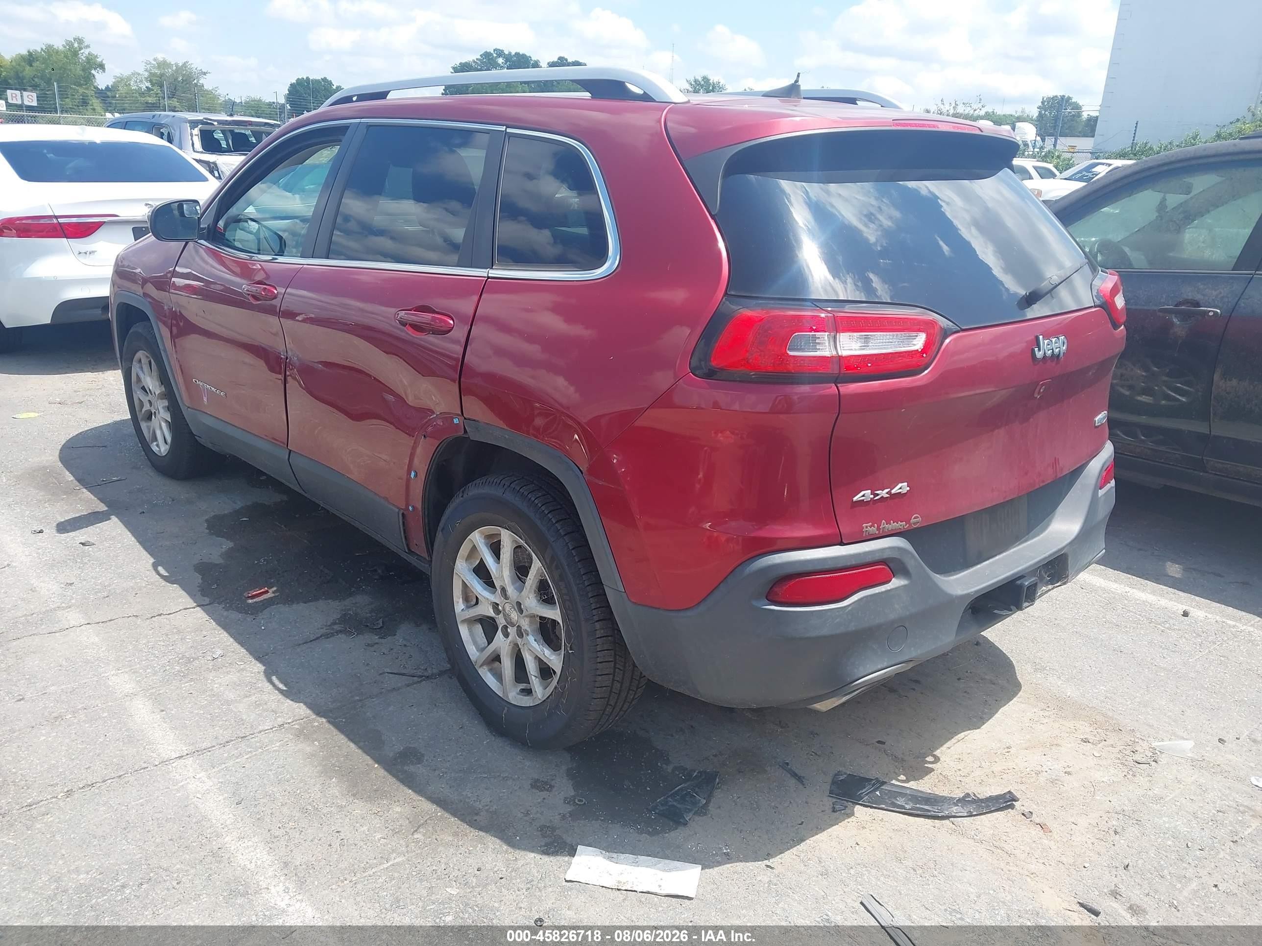 2015 Jeep Cherokee Latitude Burgundy vin: 1C4PJMCS6FW773240
